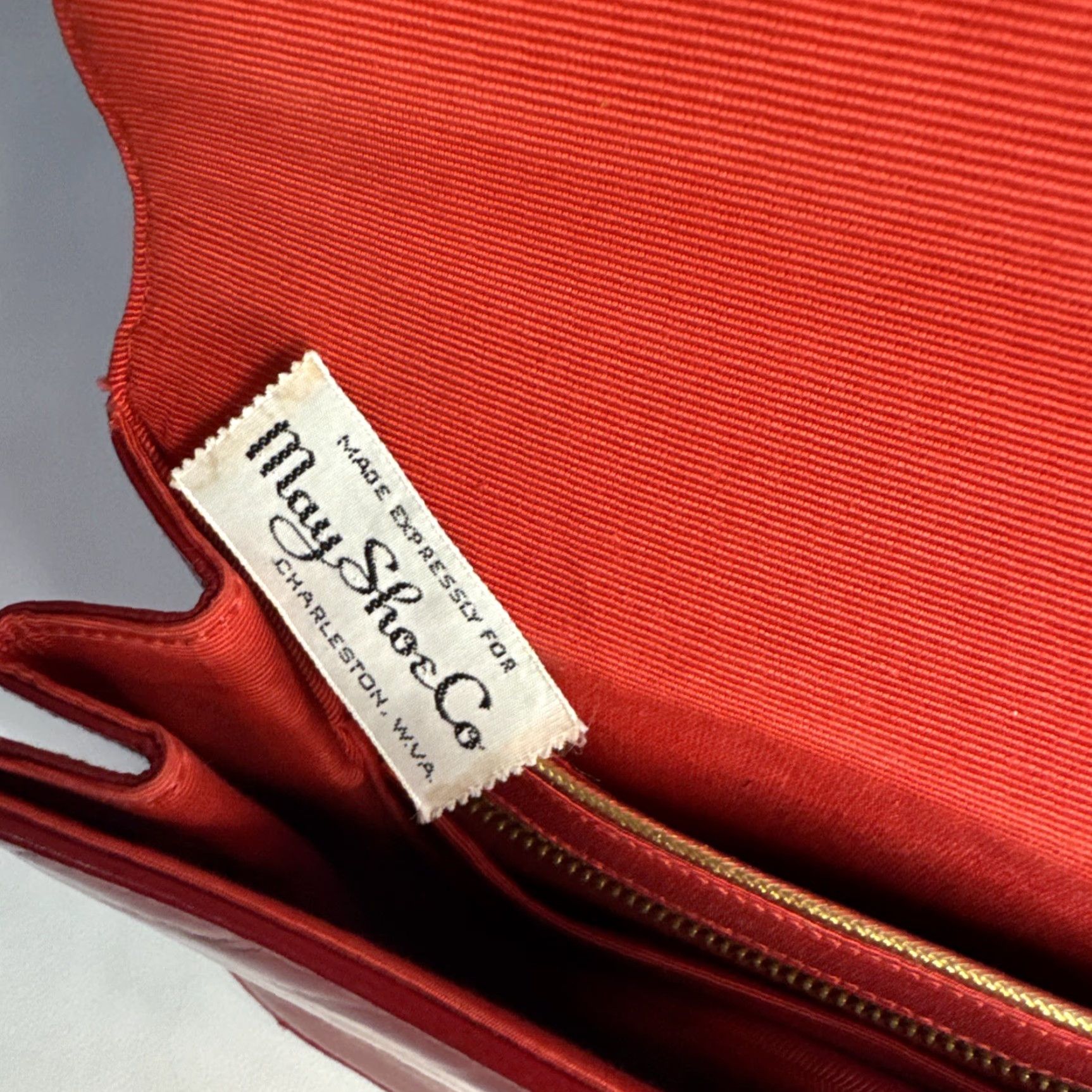 CO VINTAGE May Shoe Co Purse Hand Bag Charleston WV Red Coin Bag Size ONE SIZE - 7 Thumbnail