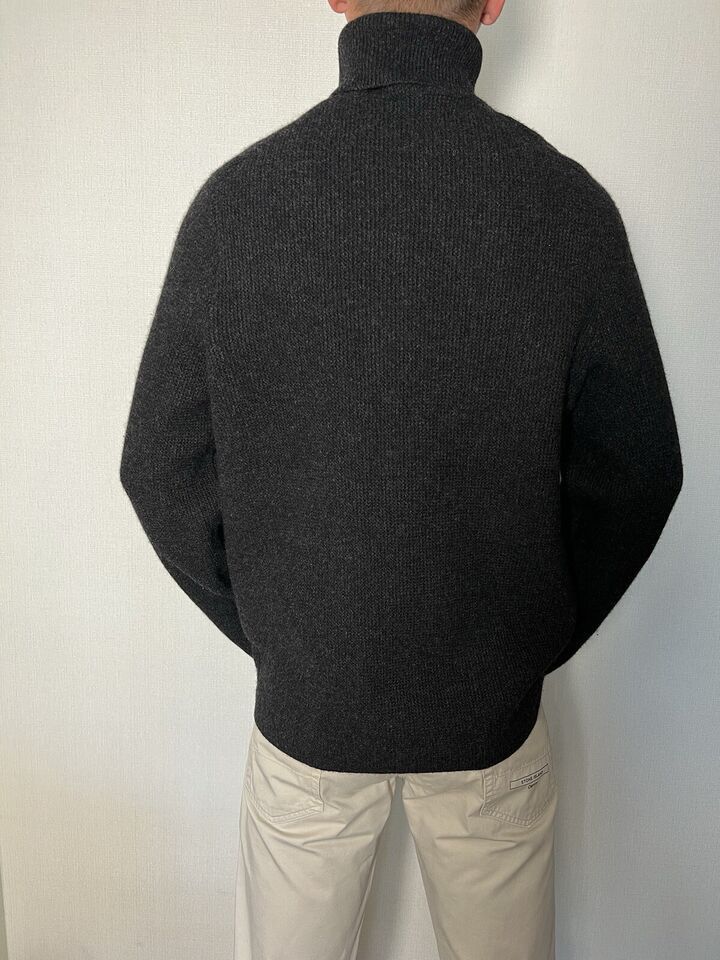 Louis Vuitton Louis Vuitton Mens Sweater Turtleneck Wool Gray Size XL Size US XL / EU 56 / 4 - 4 Thumbnail