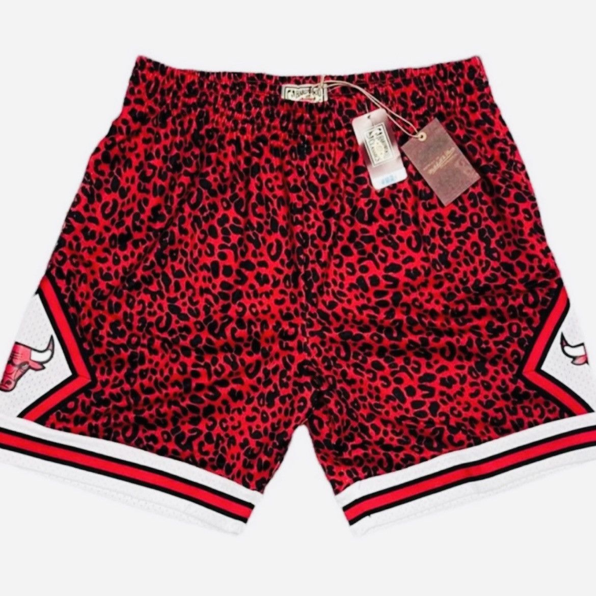 Mitchell & Ness Chicago BULLS x Mitchell & Ness Basketball Shorts XXL Size US 40 / EU 56 - 2 Thumbnail