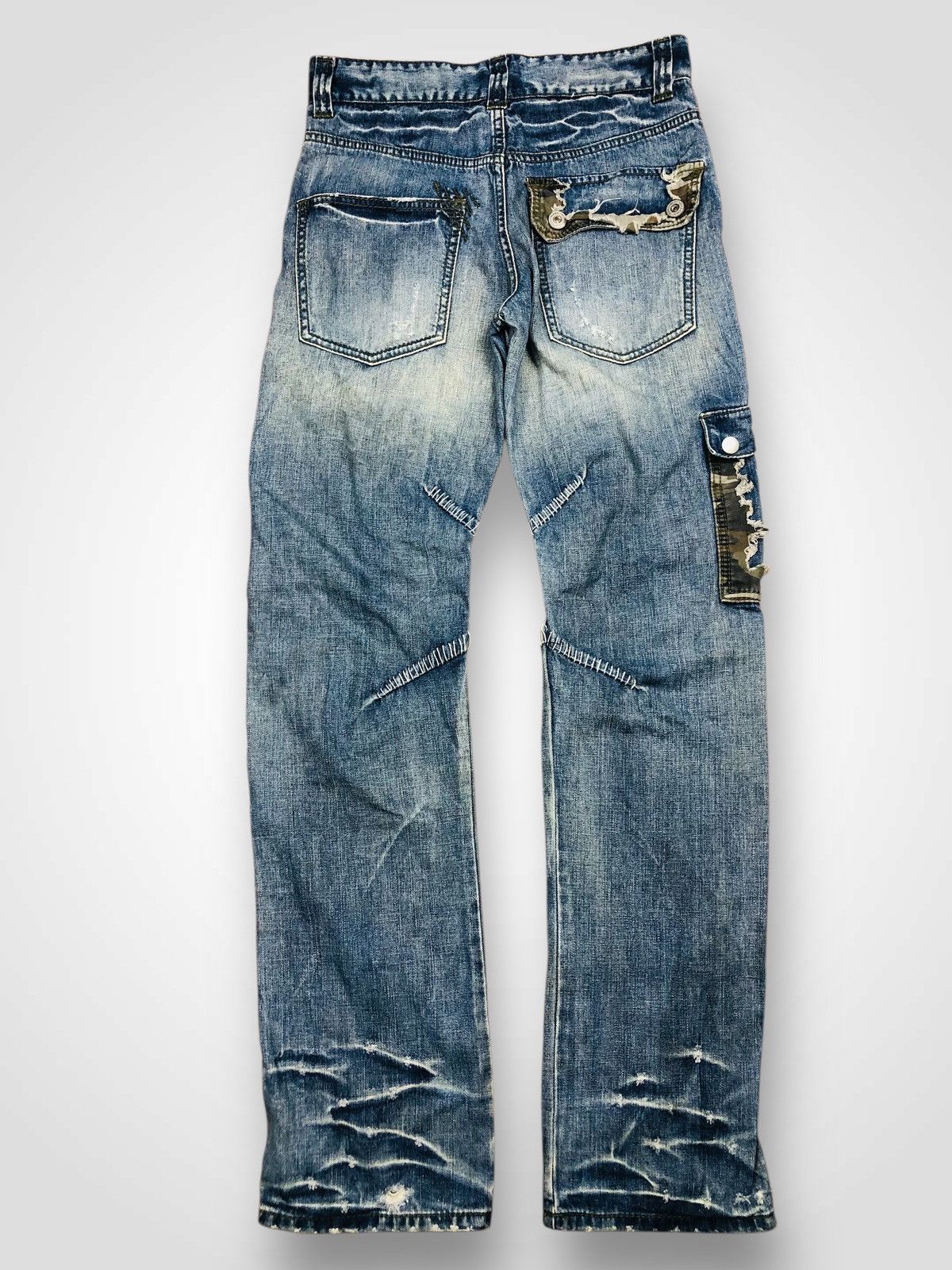 Twenty TWENTY WORKS Distressed Camo Jeans (38) Size US 31 - 2 Thumbnail