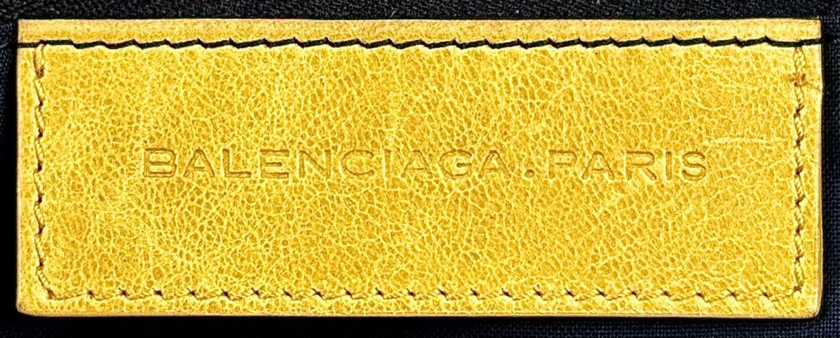 Balenciaga Balenciaga - Ghesquière - 2000’s - Lemon - Peforated - City Size ONE SIZE - 20 Thumbnail