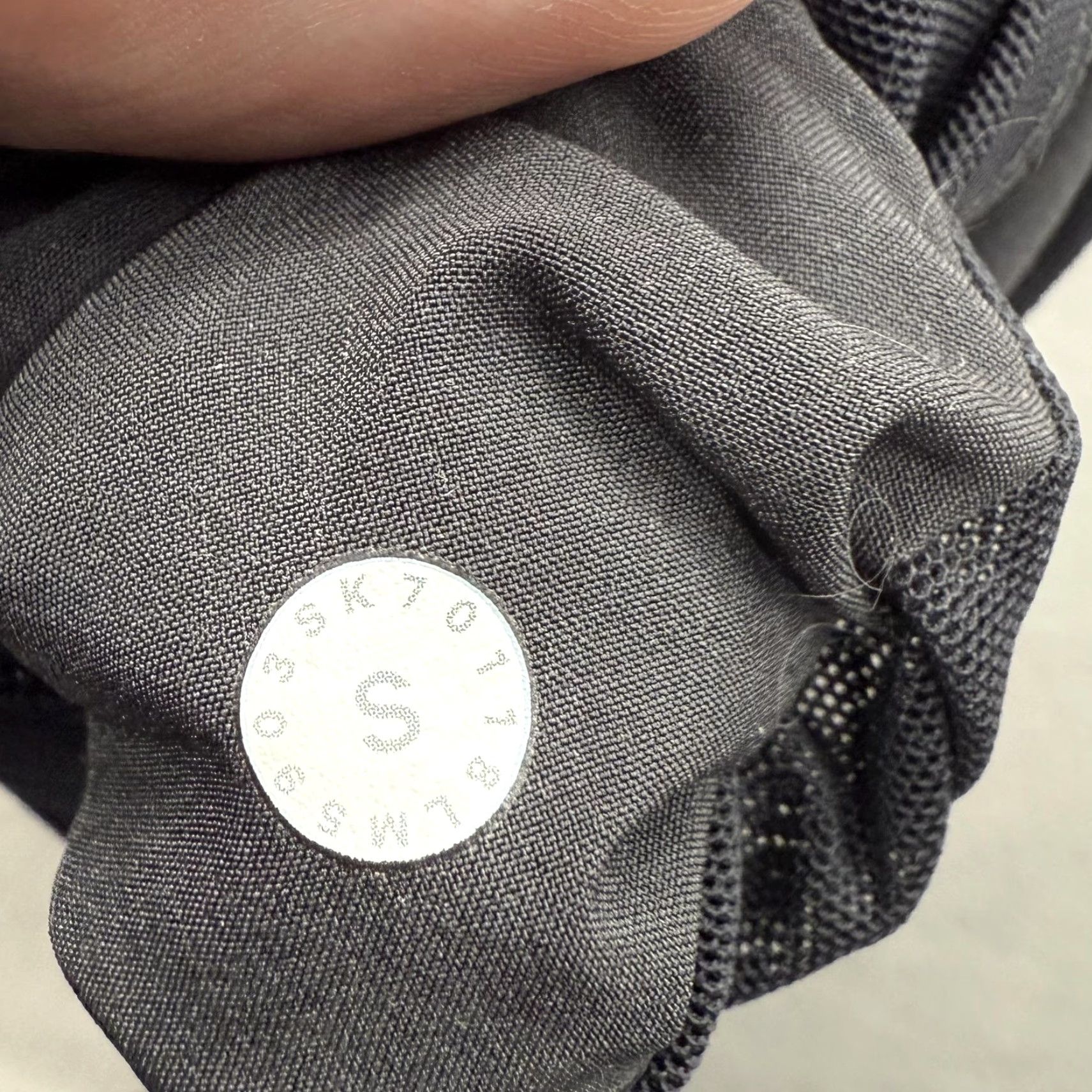 Lululemon Lululemon Pants Mens Small Black Athletic Jogger Tapered Pockets Lightweight Stretch Inseam 31in Regular Fit Size US 29 - 3 Thumbnail