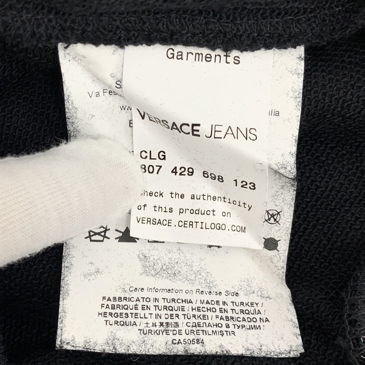 Versace Versace Black Logo Printed Long Sleeve Sweatshirt K26WX Size US M / EU 48-50 / 2 - 8 Thumbnail