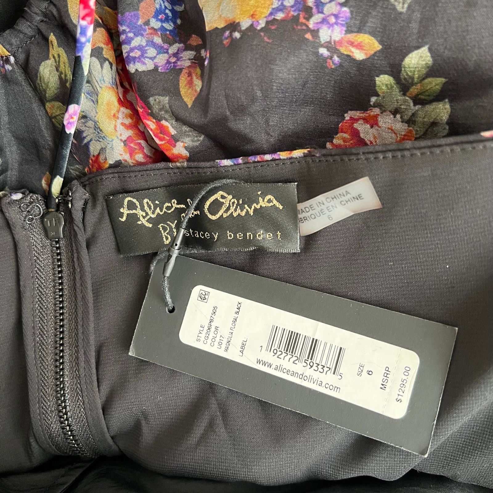 Alice + Olivia ALICE+OLIVIA Magnolia Floral Halter Maxi Evening Dress, US2 Size XS / US 0-2 / IT 36-38 - 9 Thumbnail