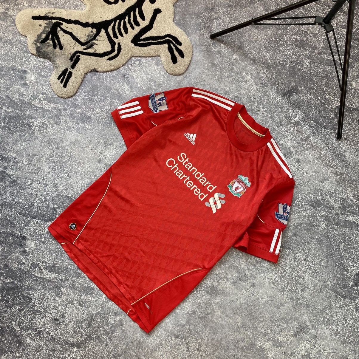 Other Vintage Adidas Liverpool 2010 Home soccer jersey Size US XL / EU 56 / 4 - 1 Thumbnail