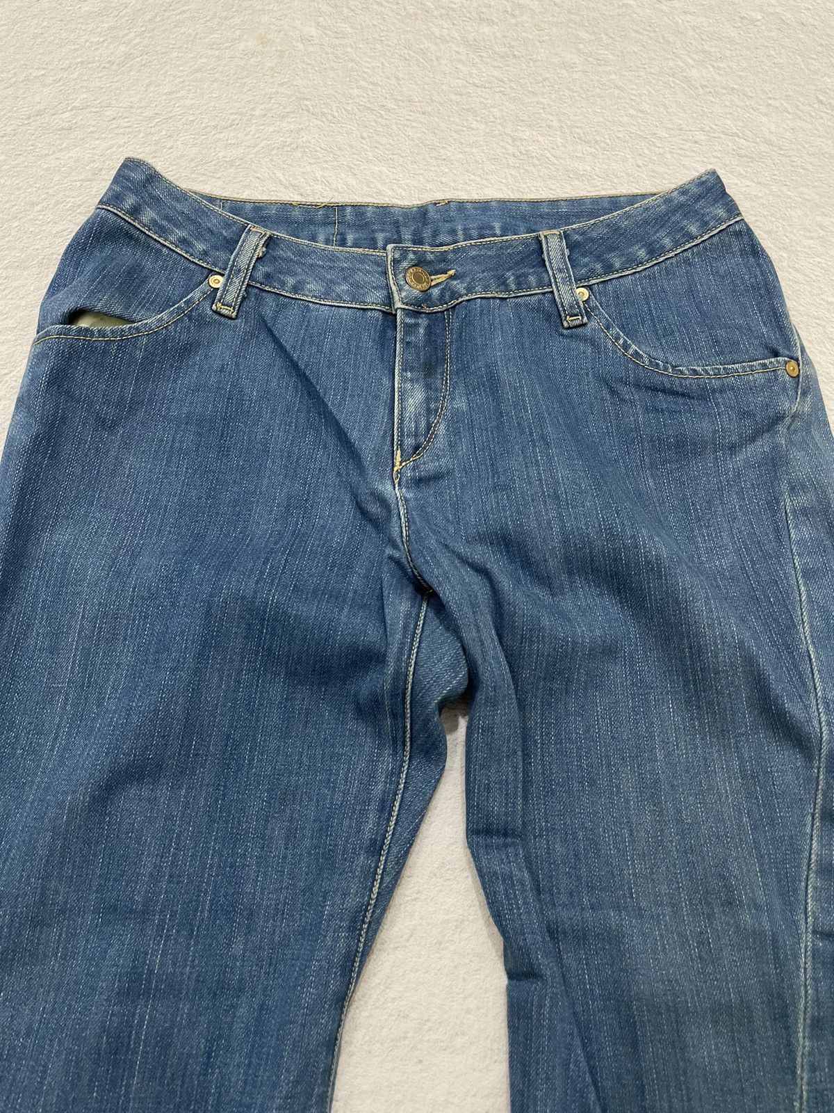 Levi's 00s Levis Flared Denim Washed Jeans Bootcut Y2K Hysteric y2k Size US 26 / EU 42 - 3 Thumbnail