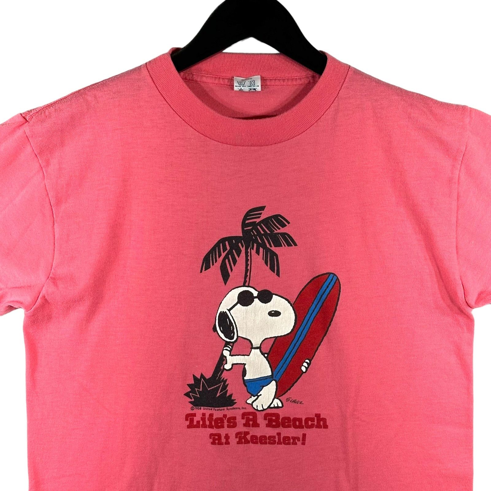Vintage Vintage Snoopy "Life's A Beach At Keesler" Tee Size US L / EU 52-54 / 3 - 2 Thumbnail