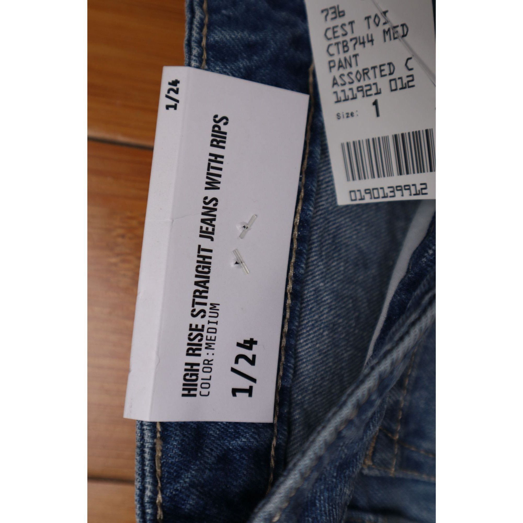 Other NEW C’EST TOI Black Label High Rise Straight Ripped Jeans Si Size 24" / US 00 / IT 34 - 11 Thumbnail