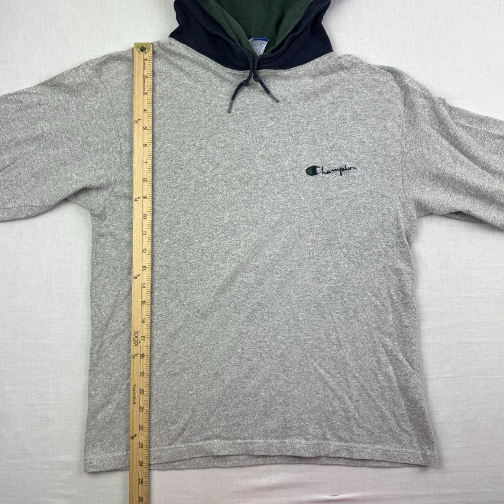 Champion VINTAGE Champion Hoodie Adult Medium Gray 90s Embroidered Pullover Mens Size US M / EU 48-50 / 2 - 7 Thumbnail