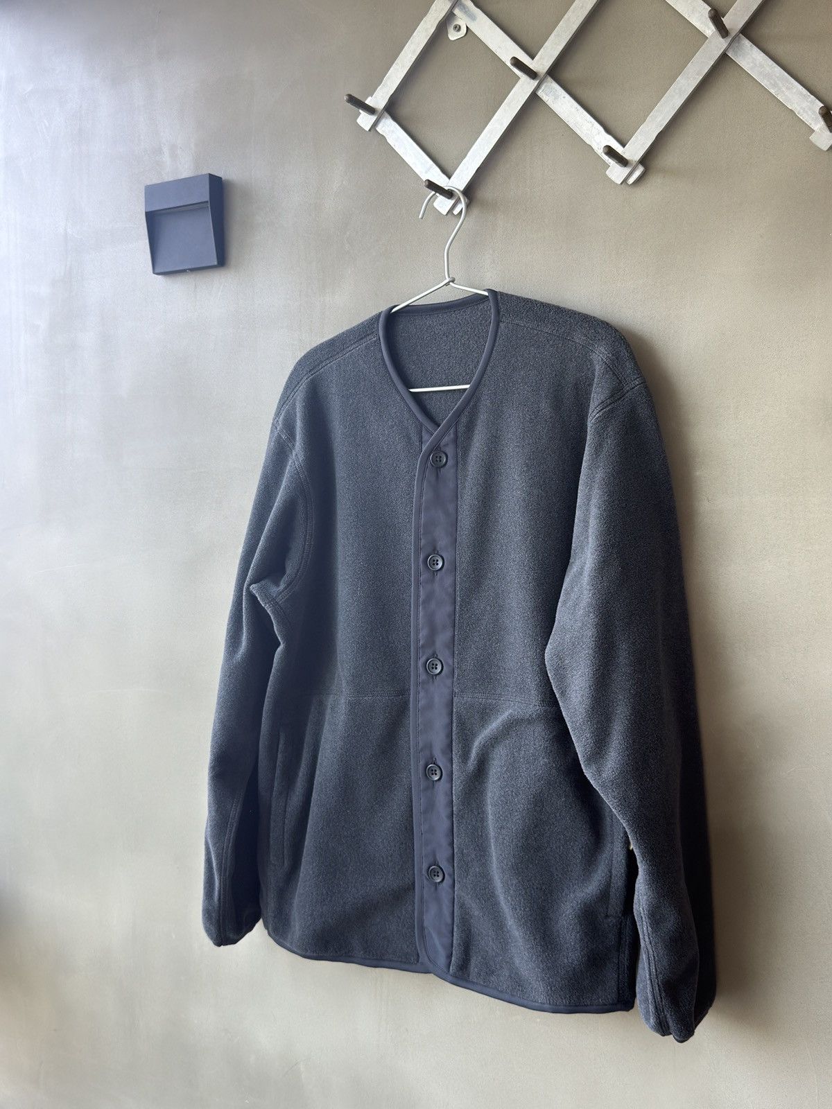 Muji MUJI Japan Mens Charcoal Fleece Button Front Cardigan Jacket Size US M / EU 48-50 / 2 - 12 Thumbnail
