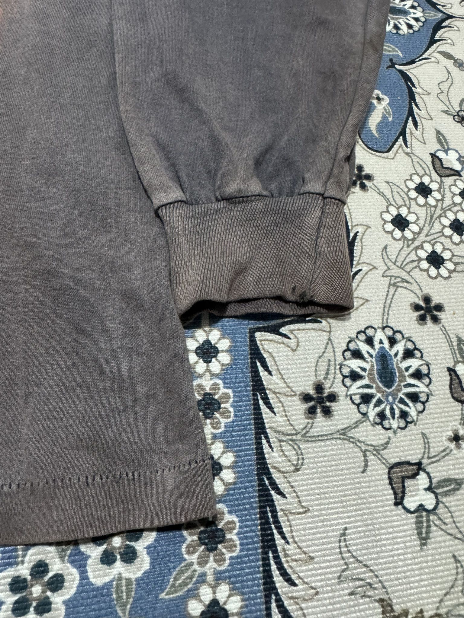 Trinity The Label × Vintage Vintage Lion King Trinity Sport Sun Faded Distressed t shirt Size US L / EU 52-54 / 3 - 6 Thumbnail