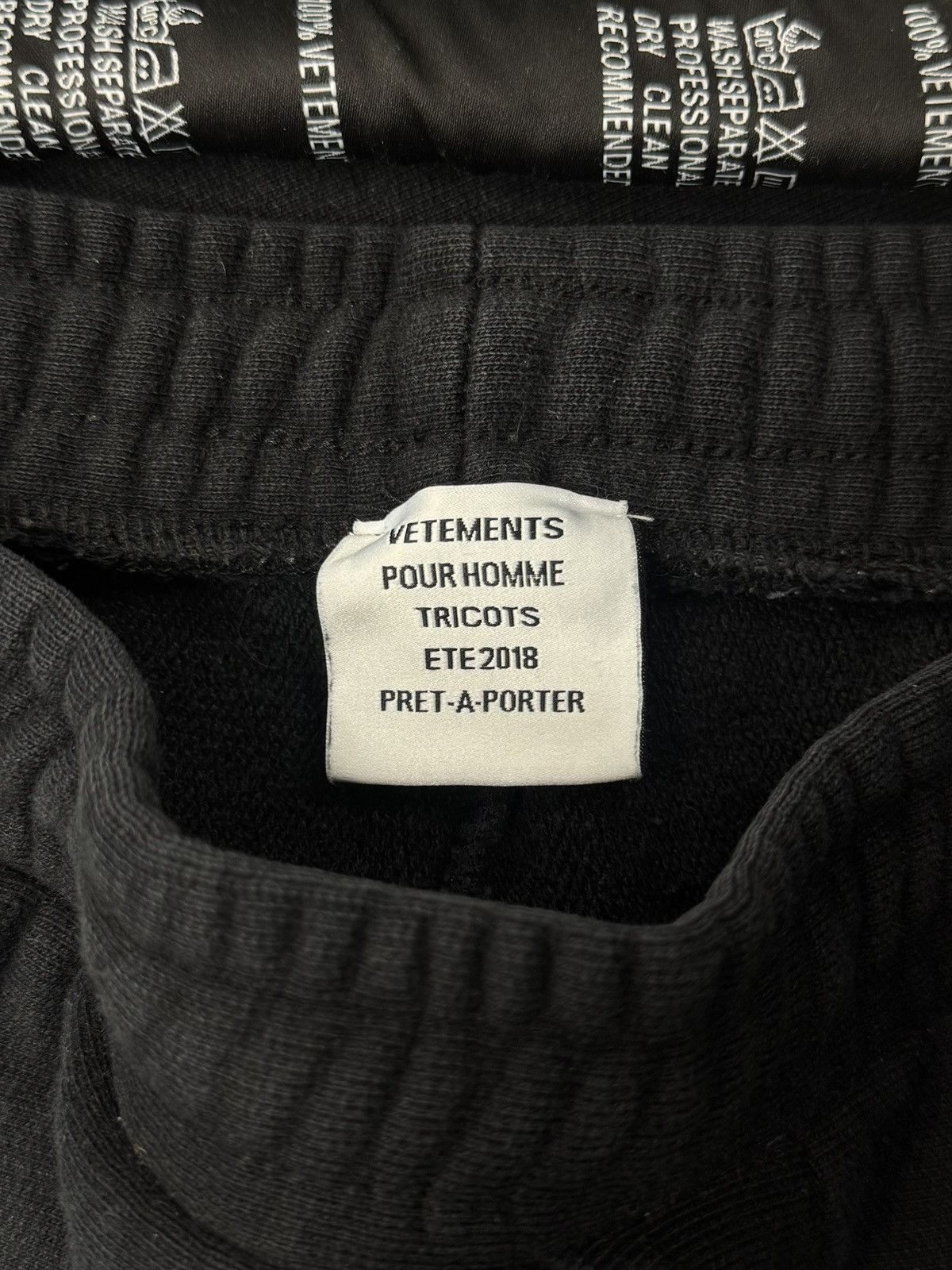 Vetements SS2018 Vetements ‘Wash Tag’ Sweatpants Size US 28 / EU 44 - 3 Thumbnail