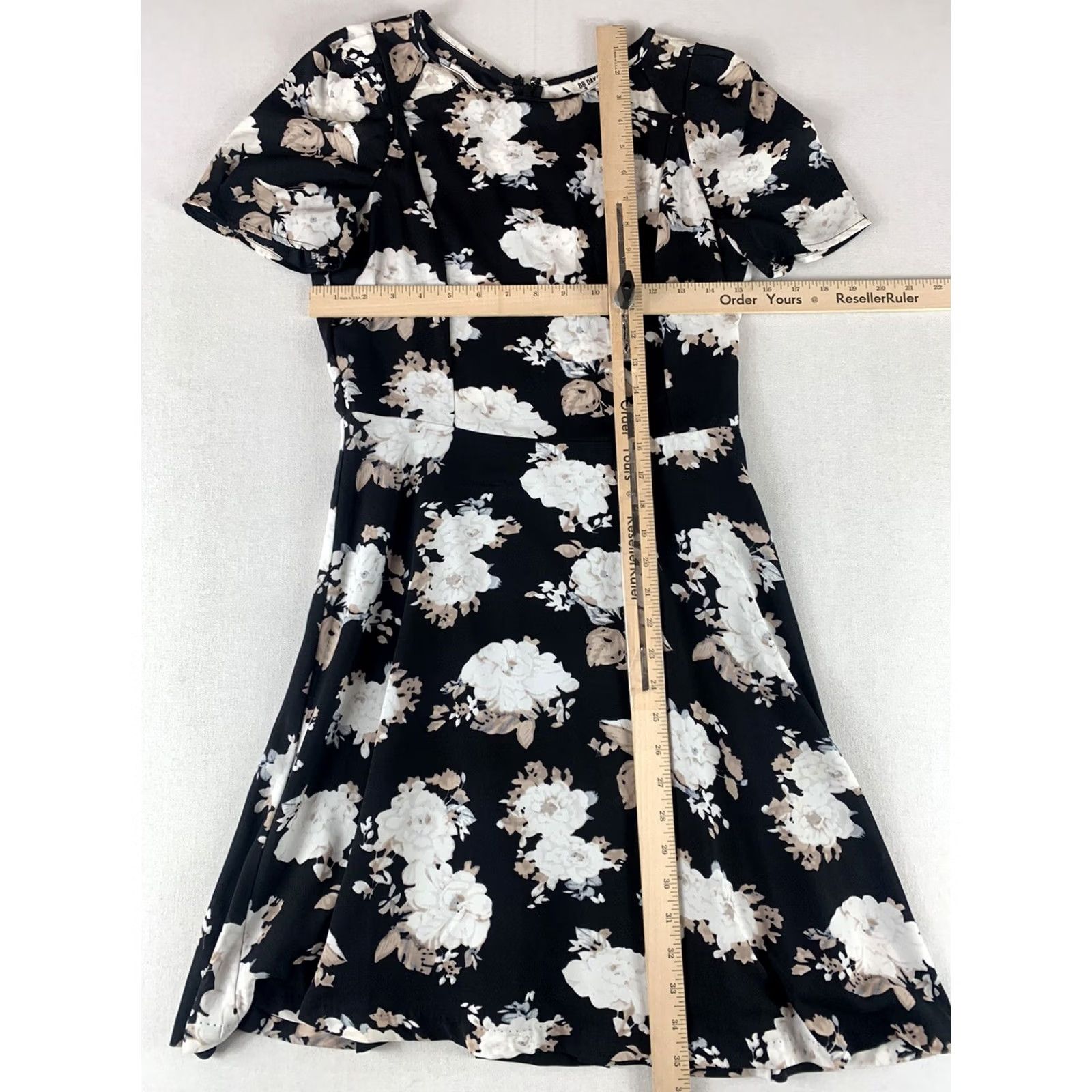 BB Dakota BB Dakota Dress Womens Size 4 Floral Black Short Sleeve Sheer Size 27" / US 4 / IT 40 - 3 Thumbnail