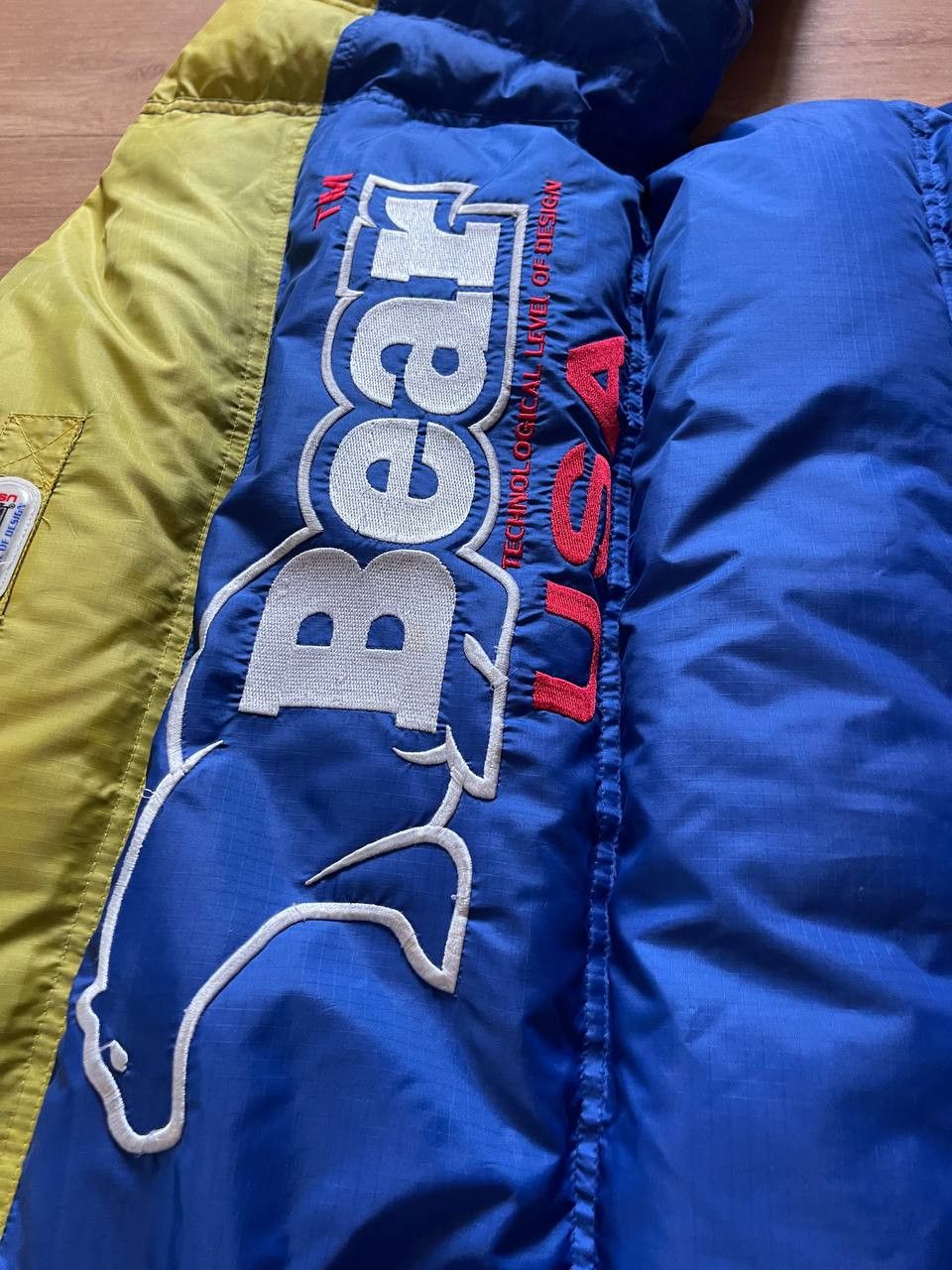 Vintage Bear Usa Down Jacket Big Logo Vintage Size US M / EU 48-50 / 2 - 15 Thumbnail