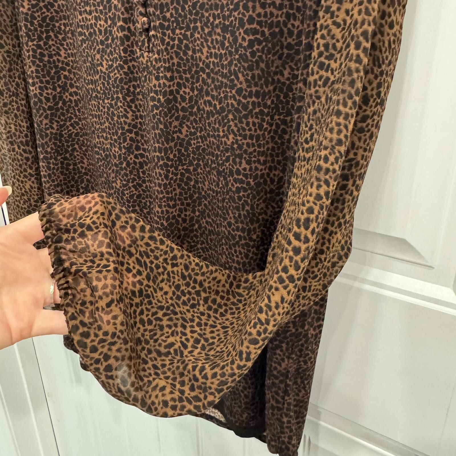 Other White House BM Large Leopard Print Blouse Size L / US 10 / IT 46 - 3 Thumbnail