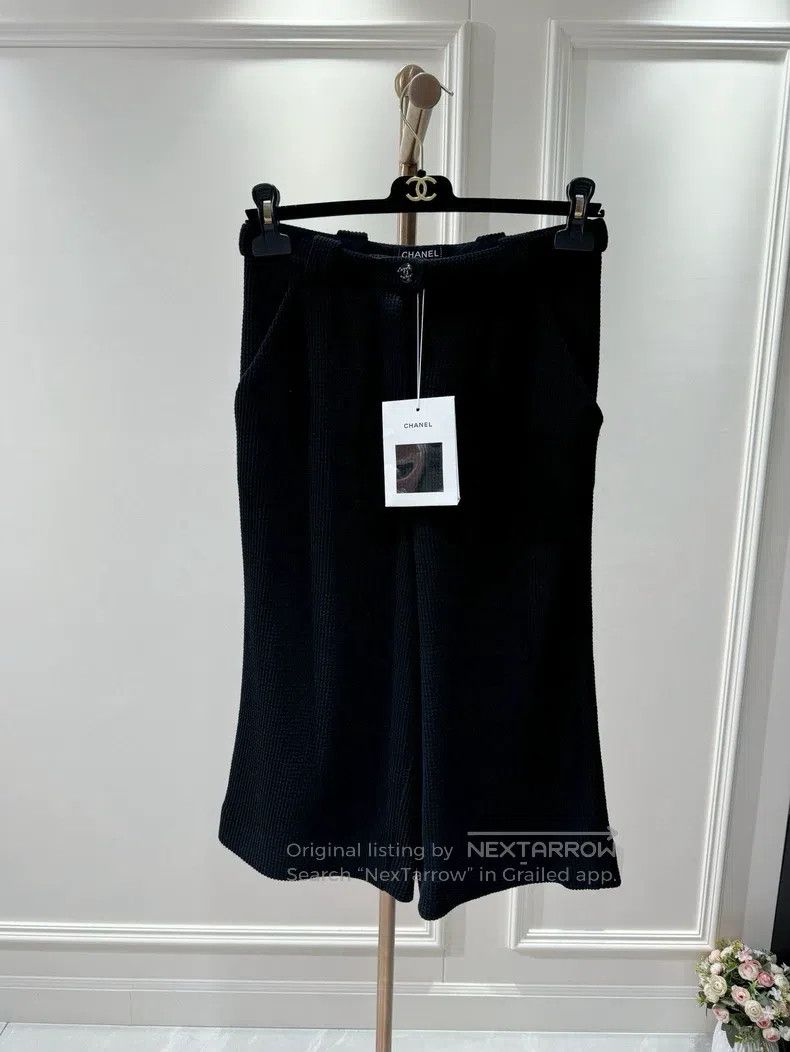 Chanel Chanel Vacation Series Black Waffleg Pants Size 24" / US 00 / IT 34 - 1 Thumbnail