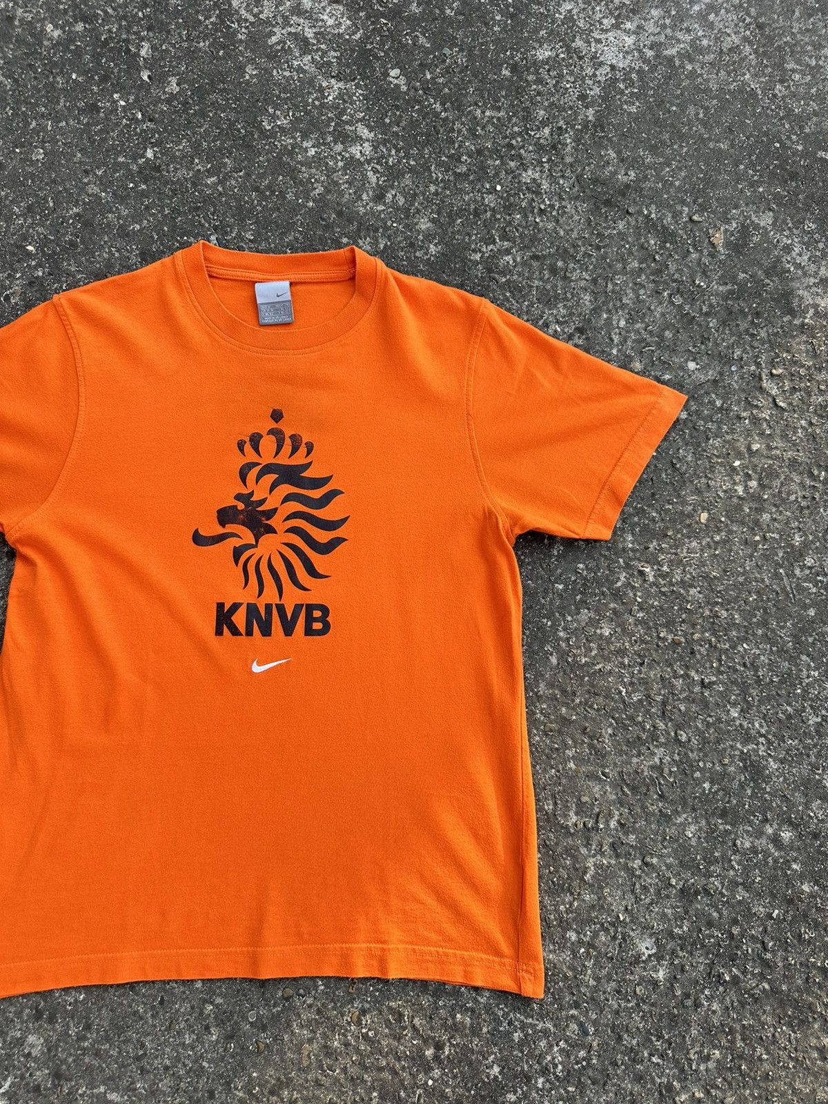 Nike Vintage Nike KNVB Nederland T-shirt Size US M / EU 48-50 / 2 - 4 Thumbnail