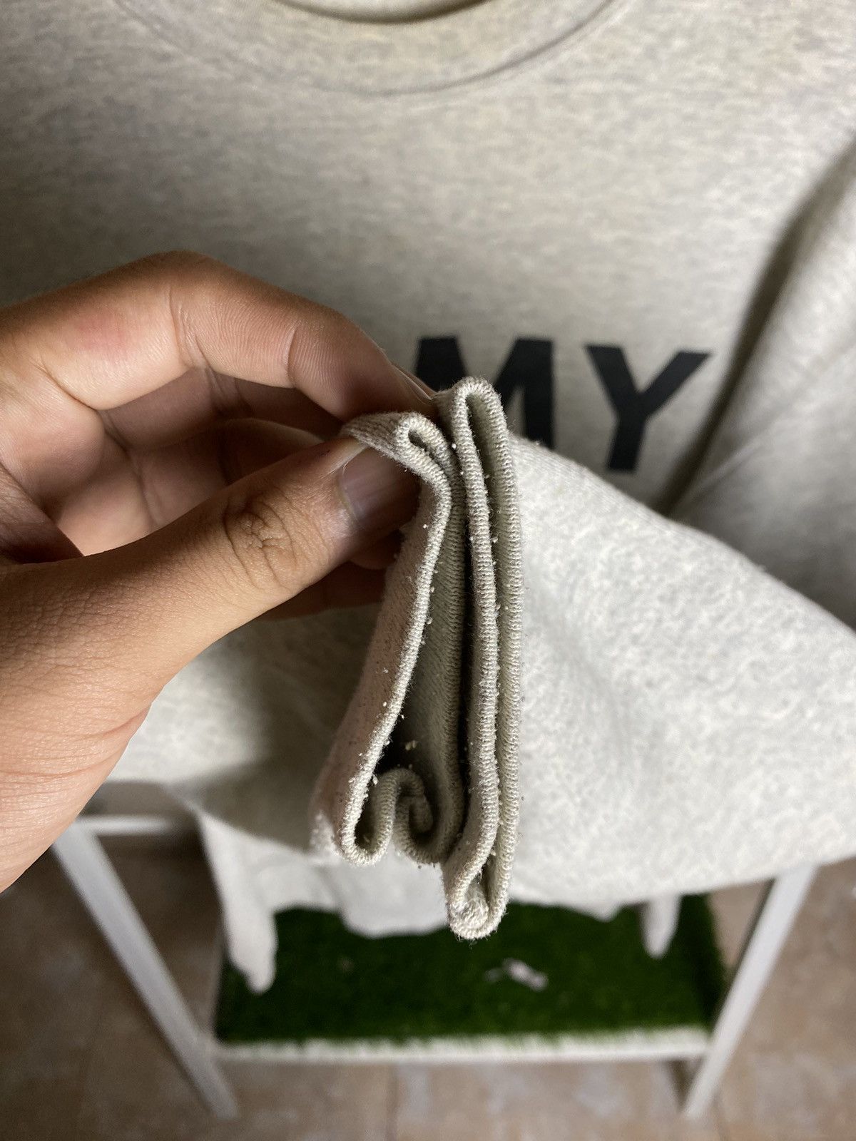 Vintage VINTAGE US Army IPFU Training Sweatshirt Gray Heather Size US L / EU 52-54 / 3 - 4 Thumbnail