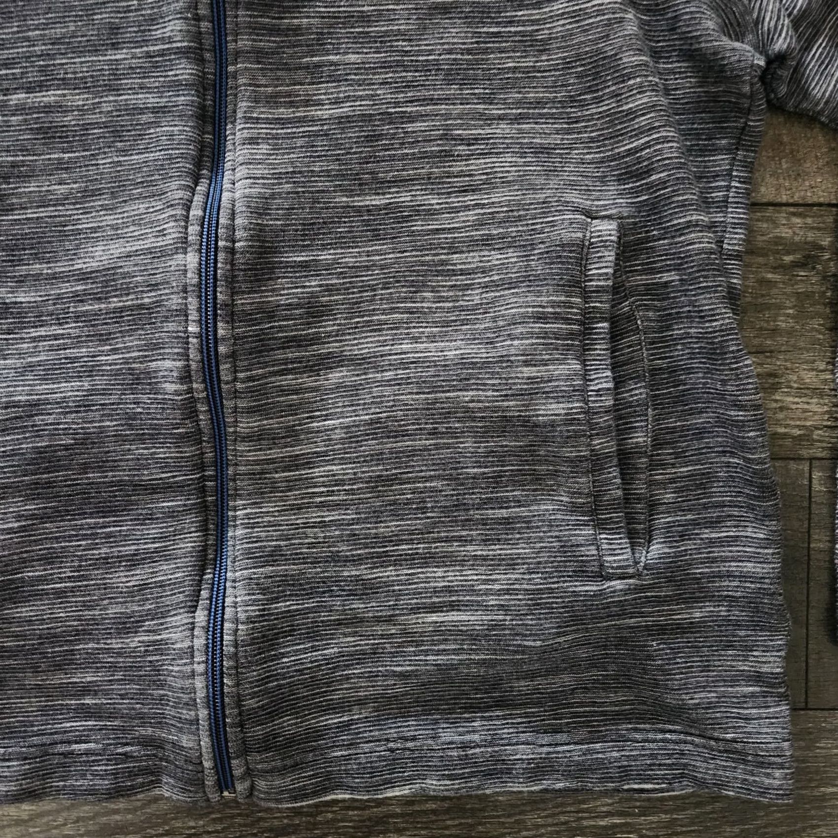 Robert Graham Robert Graham Full Zip Sweater Mens Large Gray Ribbed Knit Lightweight Jacket Size US L / EU 52-54 / 3 - 2 Thumbnail