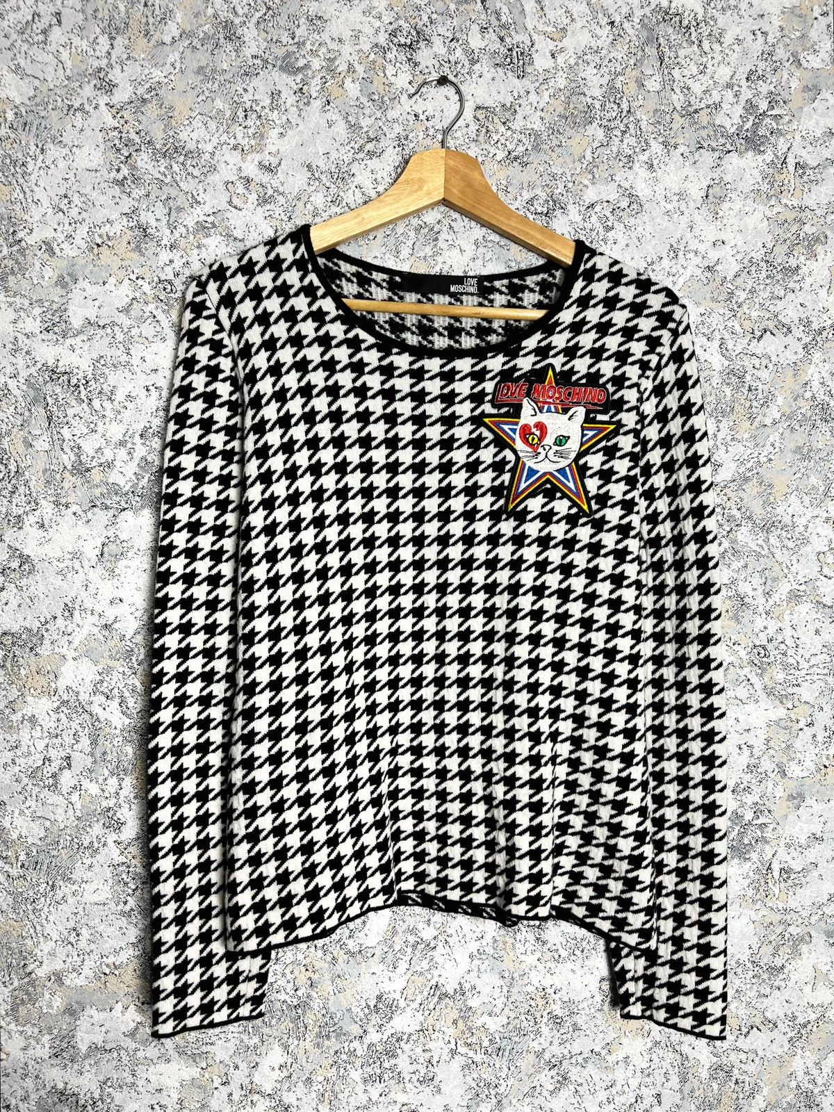 Designer × Love Moschino × Moschino Love Moschino Sweater Big Cat Logo Pullover Size USA 10 Size L / US 10 / IT 46 - 1 Thumbnail