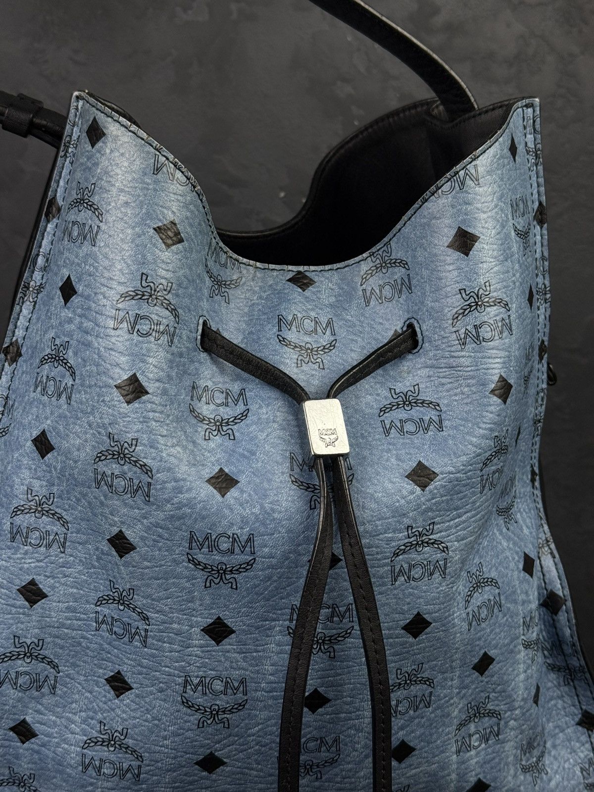 Maison Mollerus MCM Blue Visetos Drawstring Bucket Shoulder Bag Leather Size ONE SIZE - 4 Thumbnail
