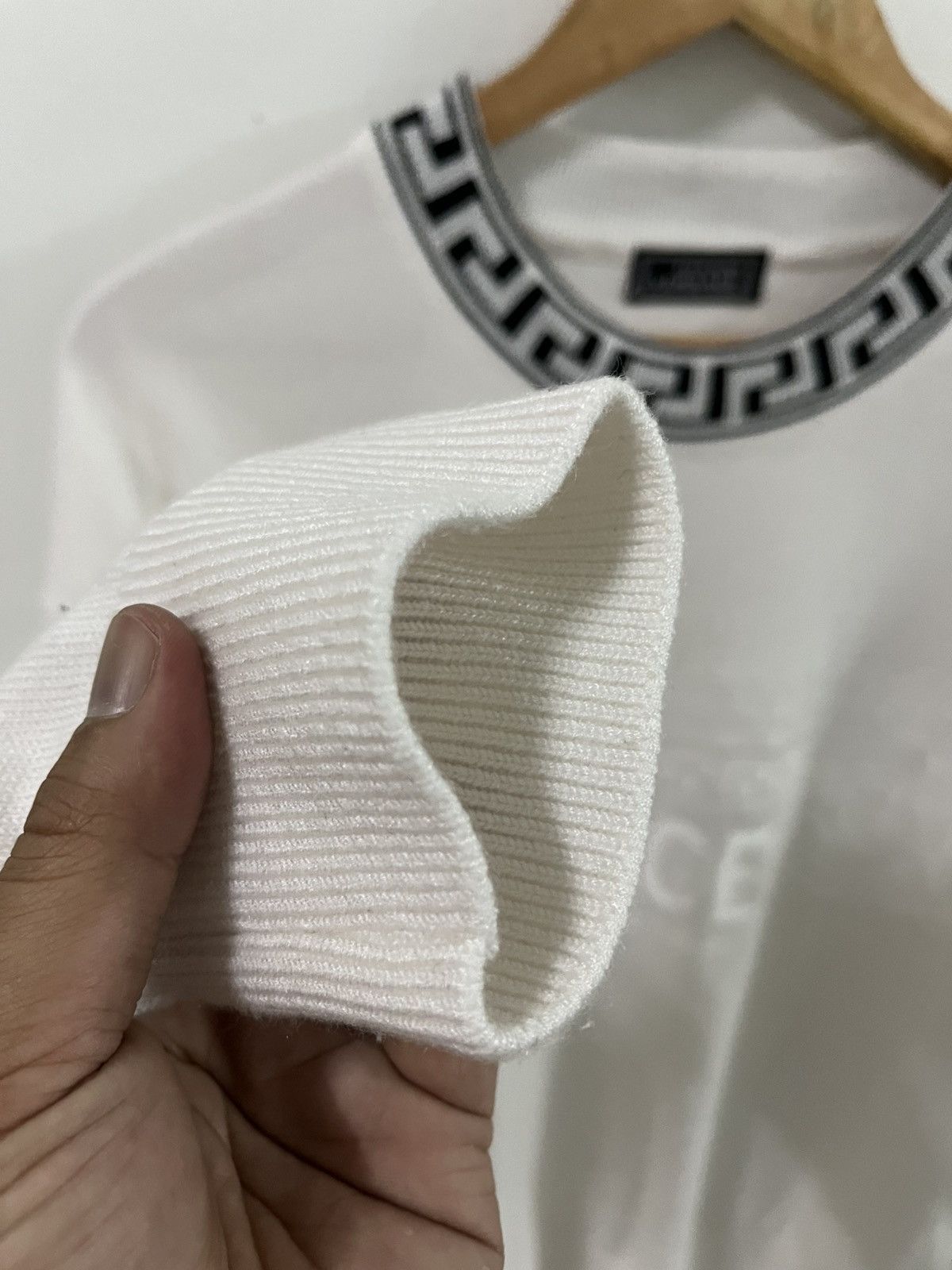 Designer × Versace × Vintage Versace Sweatshirt Size US M / EU 48-50 / 2 - 10 Thumbnail