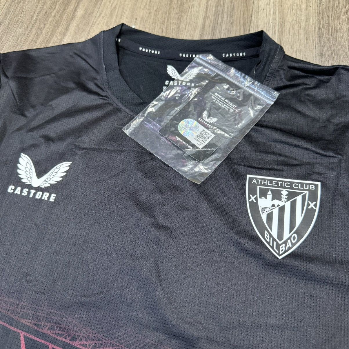 Castore Athletic Bilbao 23/24 pre-mach jersey (bnwt) Size US M / EU 48-50 / 2 - 5 Thumbnail