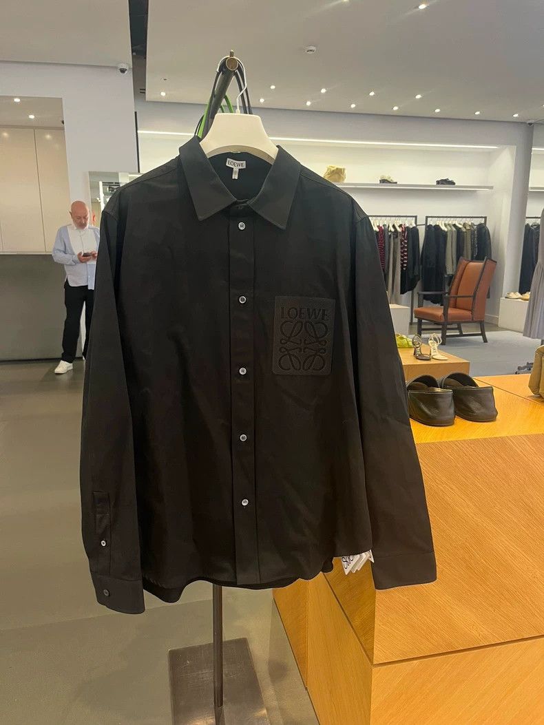 Loewe LOEWE Embroidered shirt Size US M / EU 48-50 / 2 - 4 Thumbnail