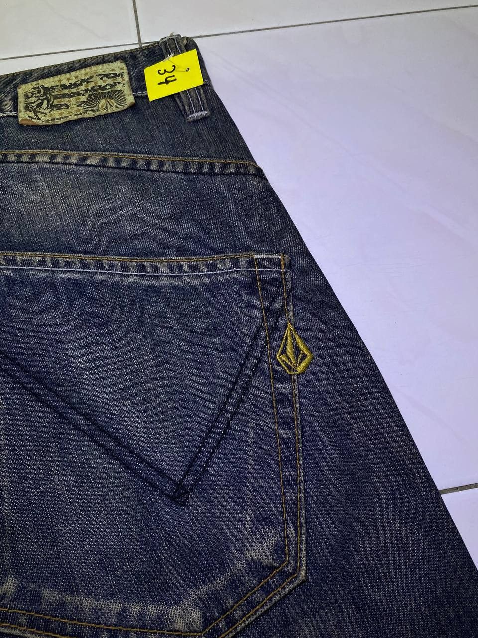 Volcom vintage volcom stone denim nice design made in usa Size US 34 / EU 50 - 11 Thumbnail