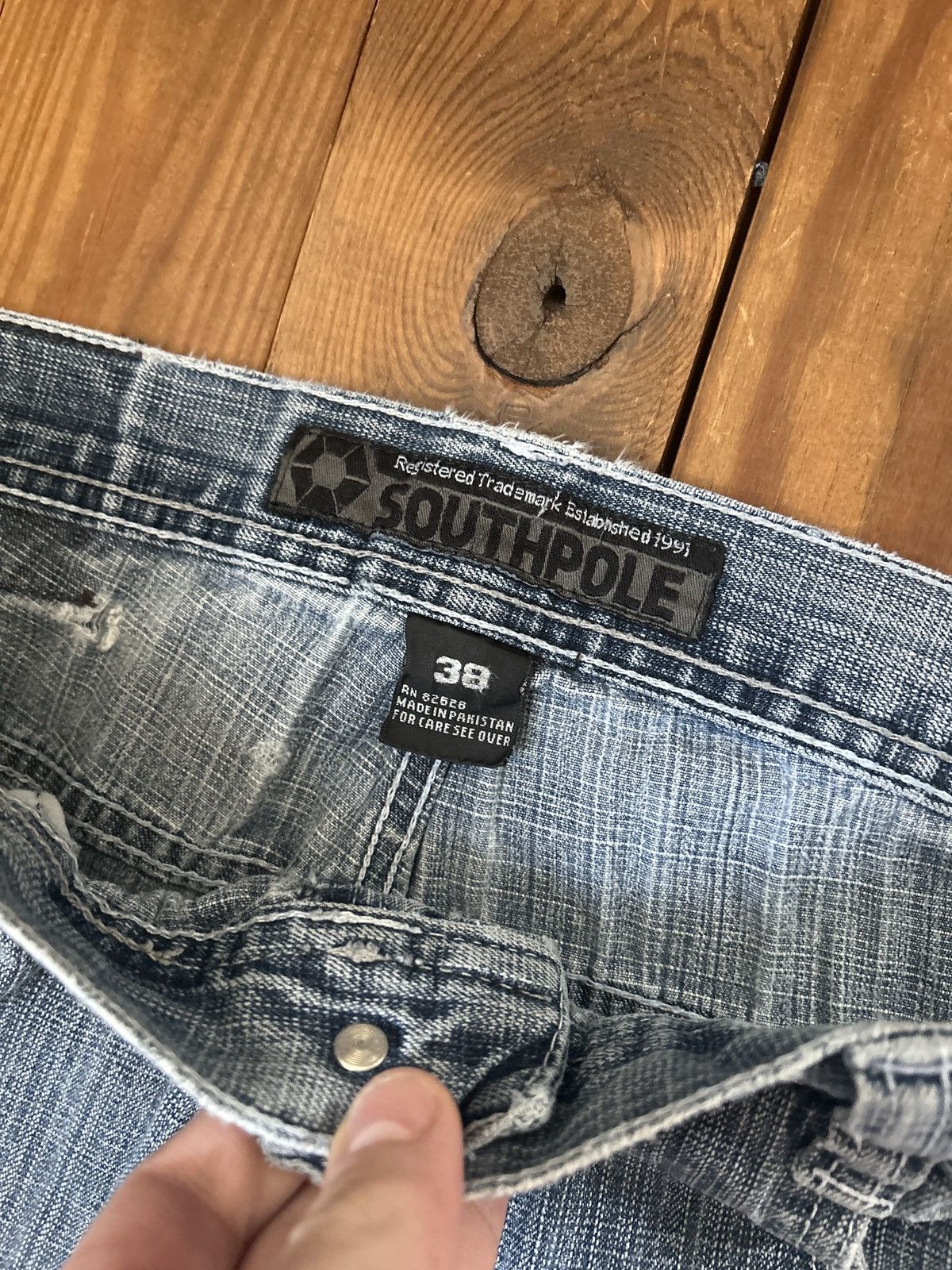 Southpole × Vintage Vintage Y2K South Pole Baggy Distressed Blue Cut Jeans Size US 36 / EU 52 - 2 Thumbnail