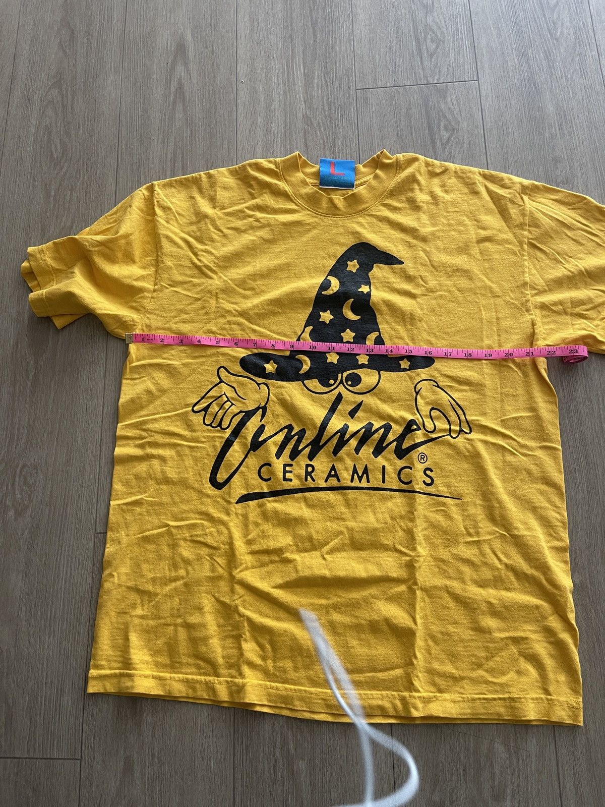 Online Ceramics Yellow Online Ceramics AOL Wizards Tee Size Large Size US L / EU 52-54 / 3 - 6 Thumbnail