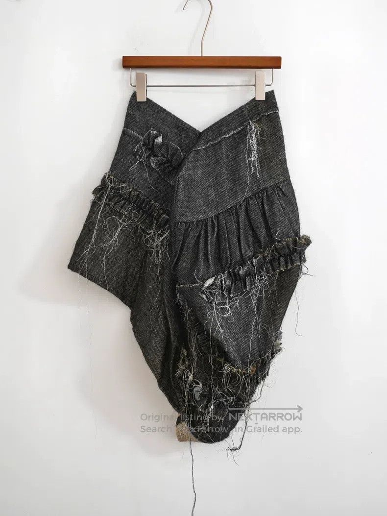 Comme des Garcons Comme Des Garcons size XS Asymmetric Gold Thread Skirt Size 23" - 6 Thumbnail