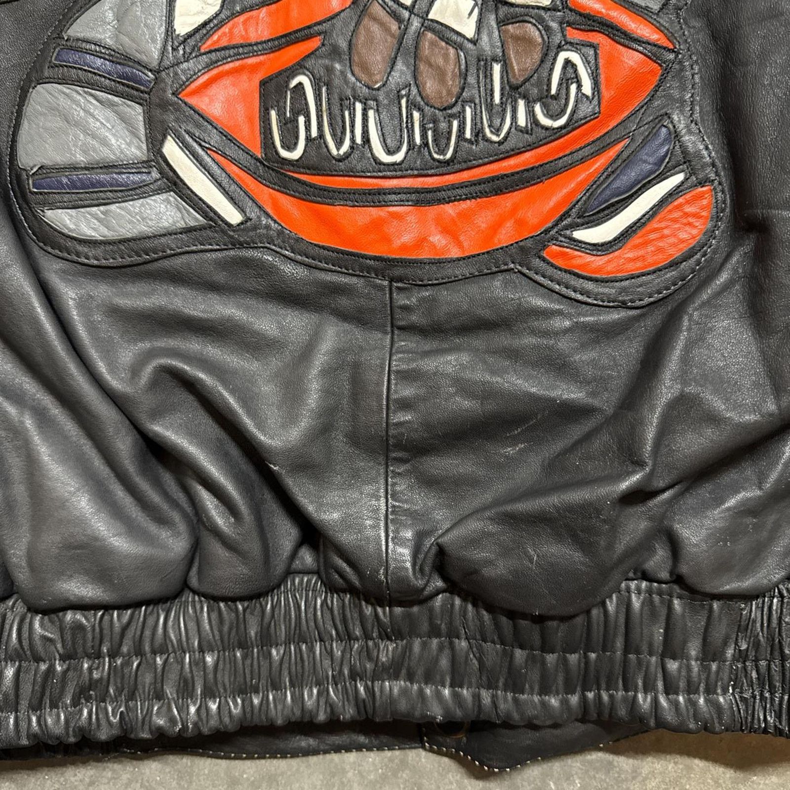 Vintage Vintage Dallas Cowboys Taz Tasmanian Devil Leather Jacket Size US M / EU 48-50 / 2 - 5 Thumbnail