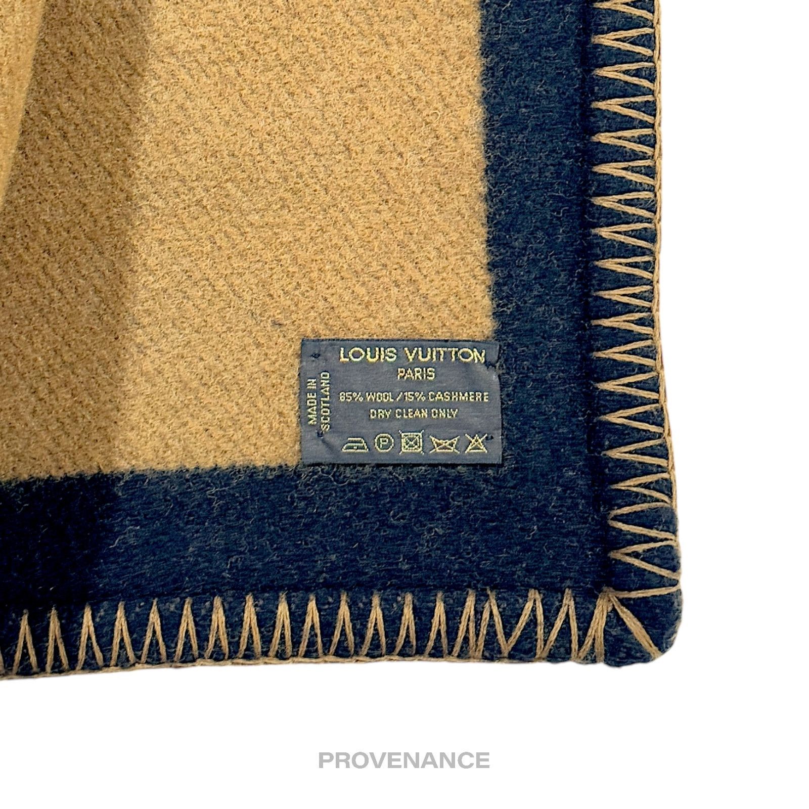 Louis Vuitton 🔴 Louis Vuitton Initials Karakoram Blanket - Wool Cashmere Size ONE SIZE - 11 Thumbnail
