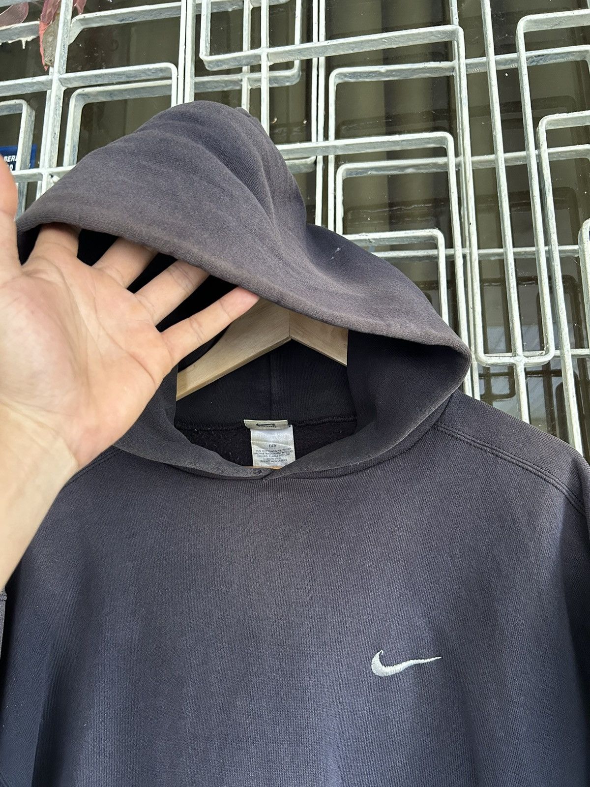 Nike × Vintage 💥 RARE 90s SUN FADED NIKE PULL OVER HOODIE Size US L / EU 52-54 / 3 - 6 Thumbnail