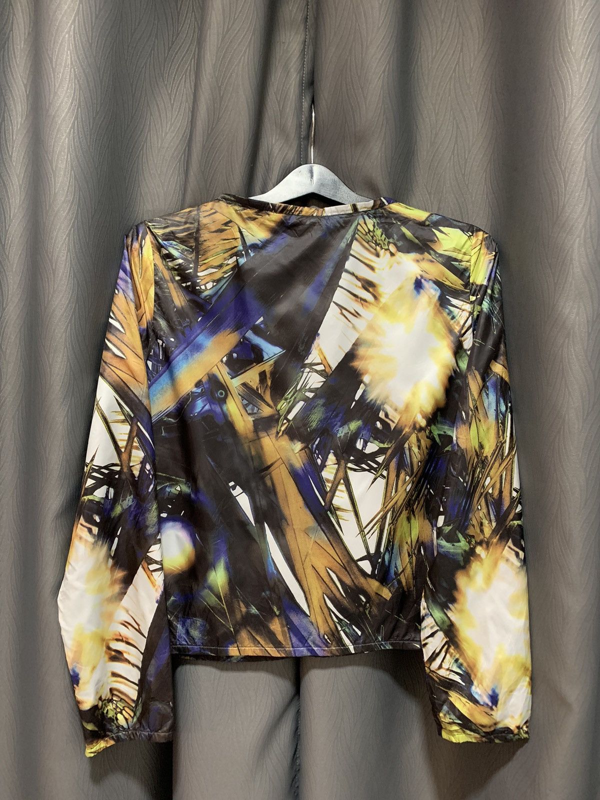 Hussein Chalayan × Puma Abstract Pattern Light Zipper Jacket Windbreaker Size S / US 4 / IT 40 - 2 Thumbnail