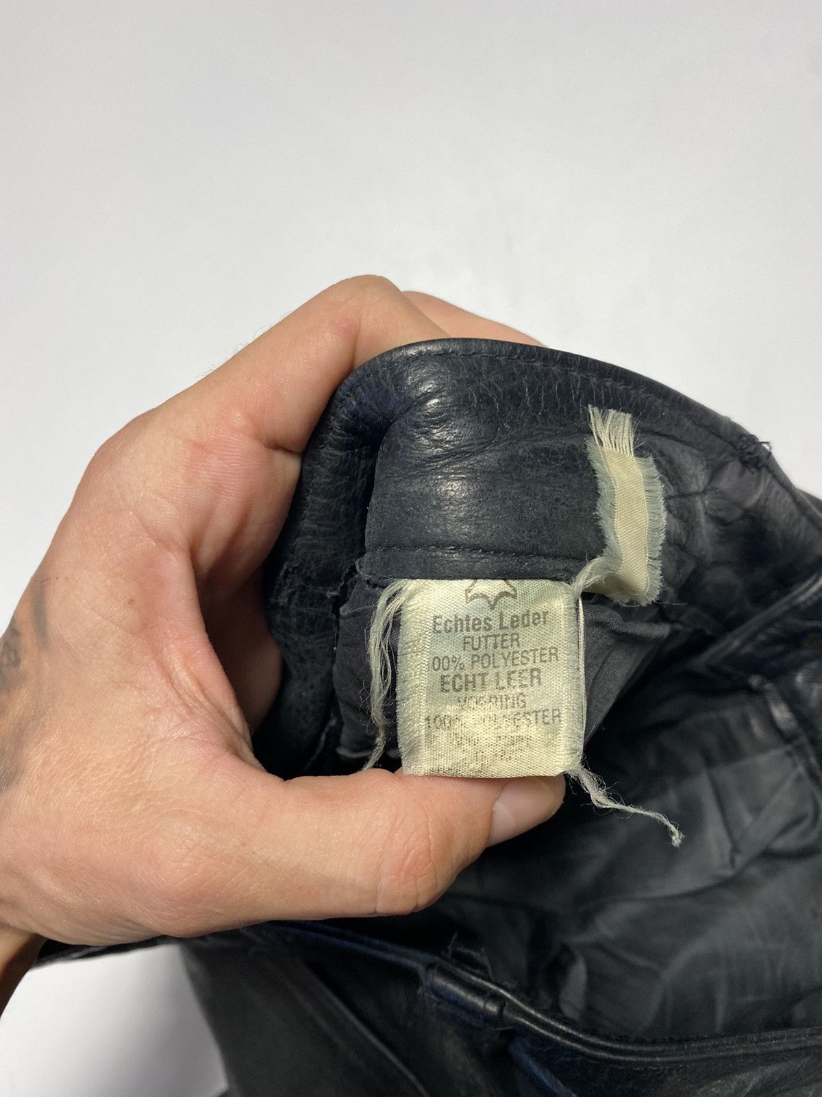 Genuine Leather Vintage Leather Pants Motorcycle Trousers Size 30 Marlboro Size US 30 / EU 46 - 13 Thumbnail