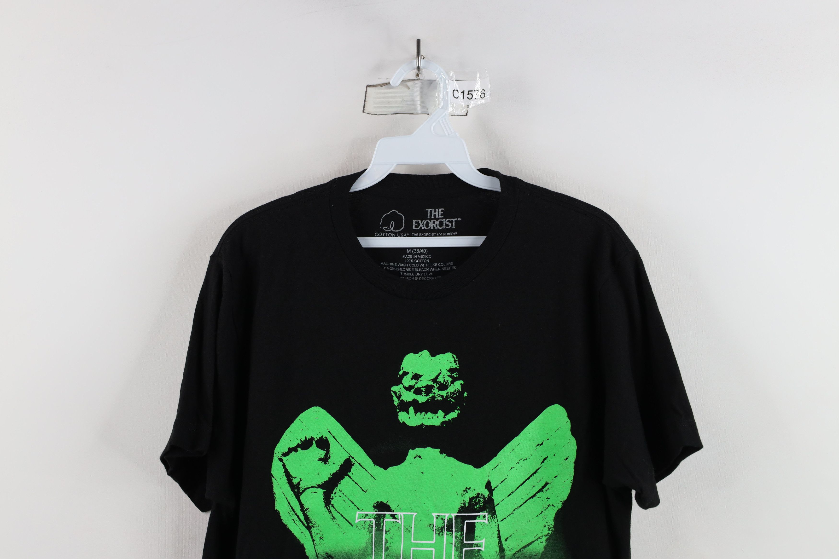Vintage Retro Y2K The Exorcist Spell Out Horror Movie T-Shirt Black Size US M / EU 48-50 / 2 - 2 Thumbnail