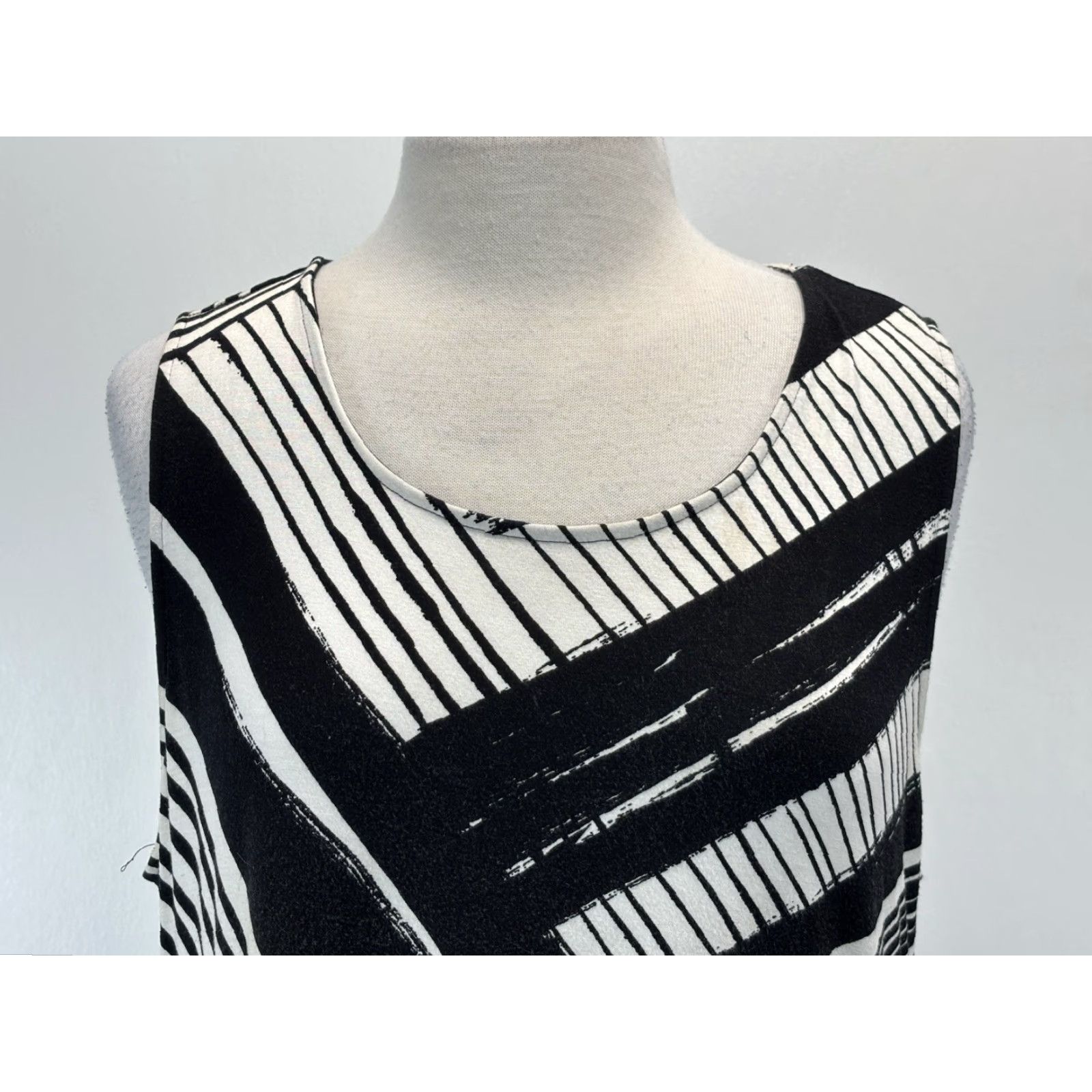 Vintage VINTAGE Soma Women Sleeveless Geometric Dress XL Black White A-Line Casual Travel Stretch Size XL / US 12-14 / IT 48-50 - 5 Thumbnail