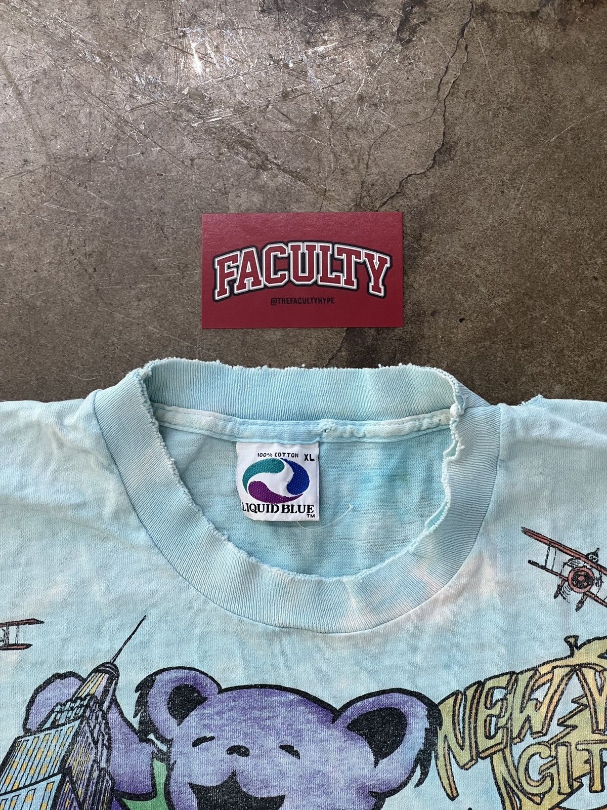 Band Tees × Liquid Blue × Vintage Vintage 90s Grateful Dead NewYork City Single Stitch Tee XL Size US XL / EU 56 / 4 - 3 Thumbnail