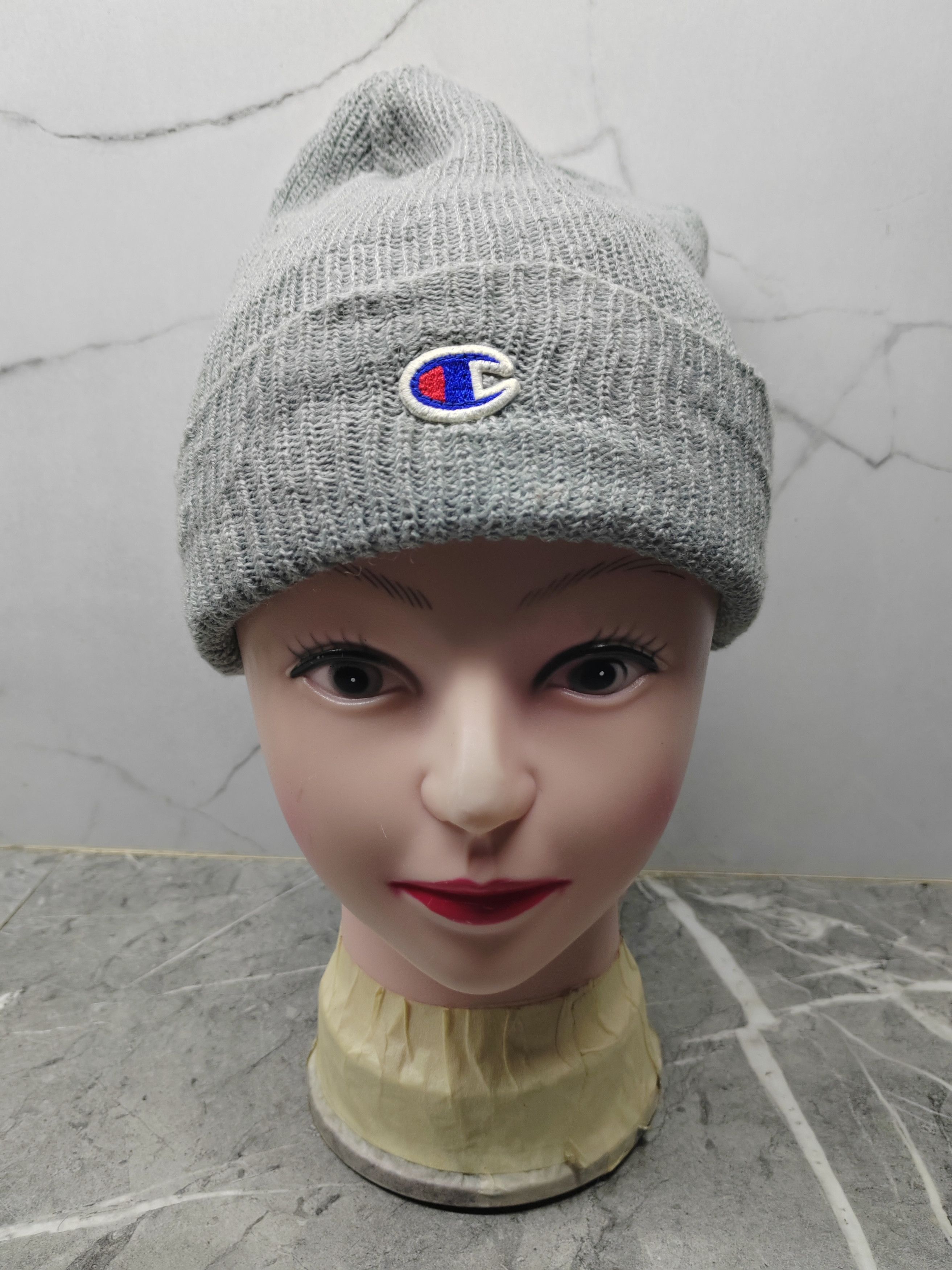 Champion × Vintage Champion Beanie Snowcap Size ONE SIZE - 1 Thumbnail