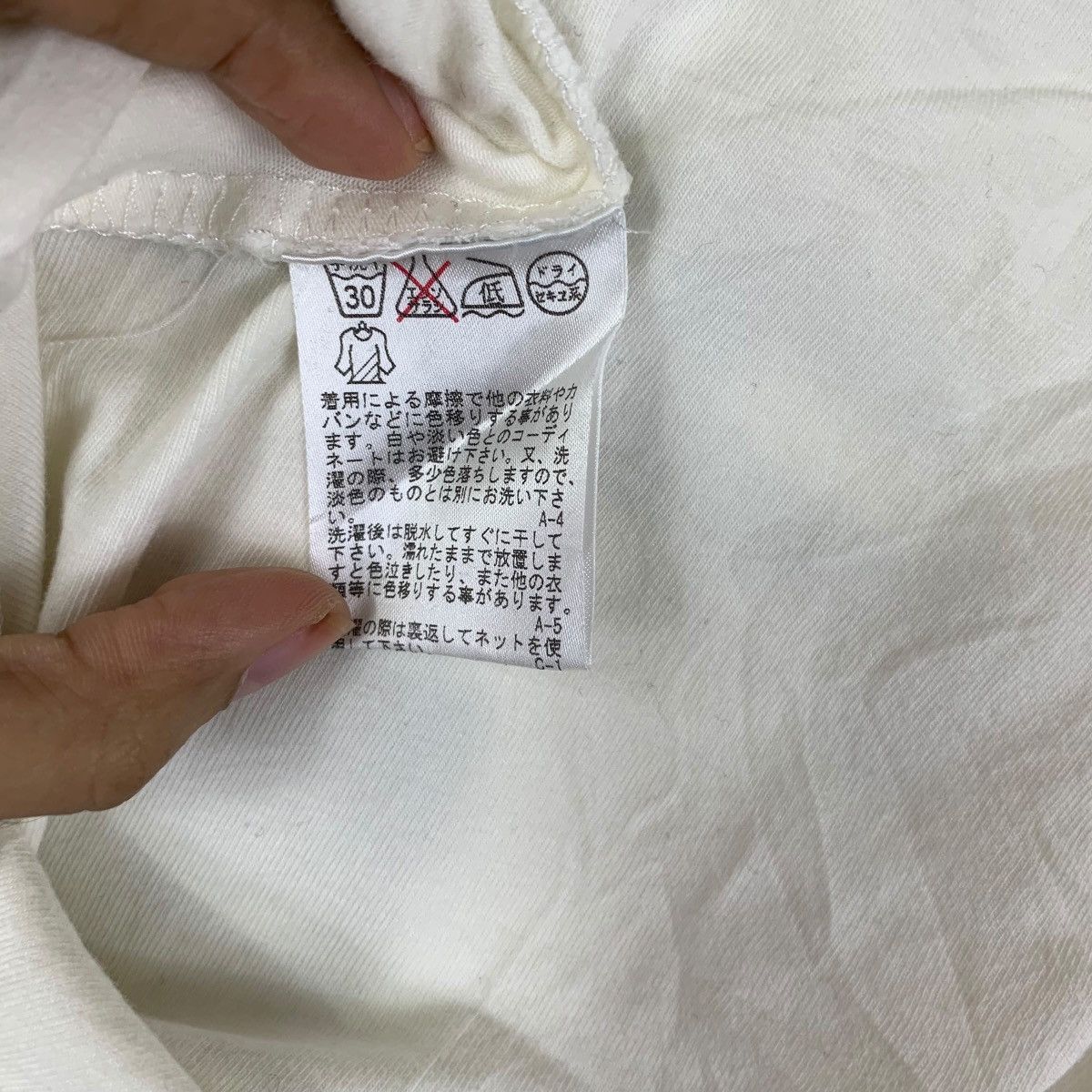 Vintage Vintage ROPE JAPAN PERFUME NO 7 Glitter Blouse Tee Shirt Size M / US 6-8 / IT 42-44 - 6 Thumbnail