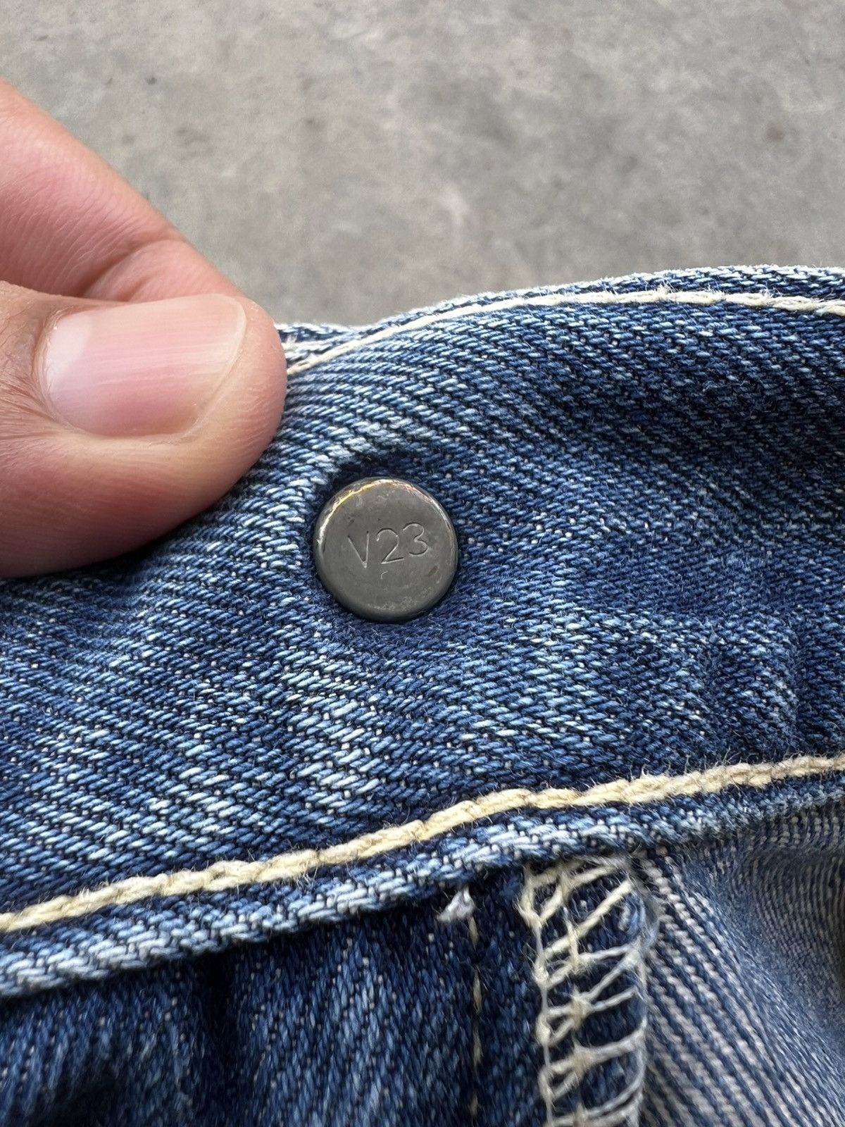 Levi's Vintage Levis 502 Blue Faded Distressed Jean Size US 31 - 19 Thumbnail