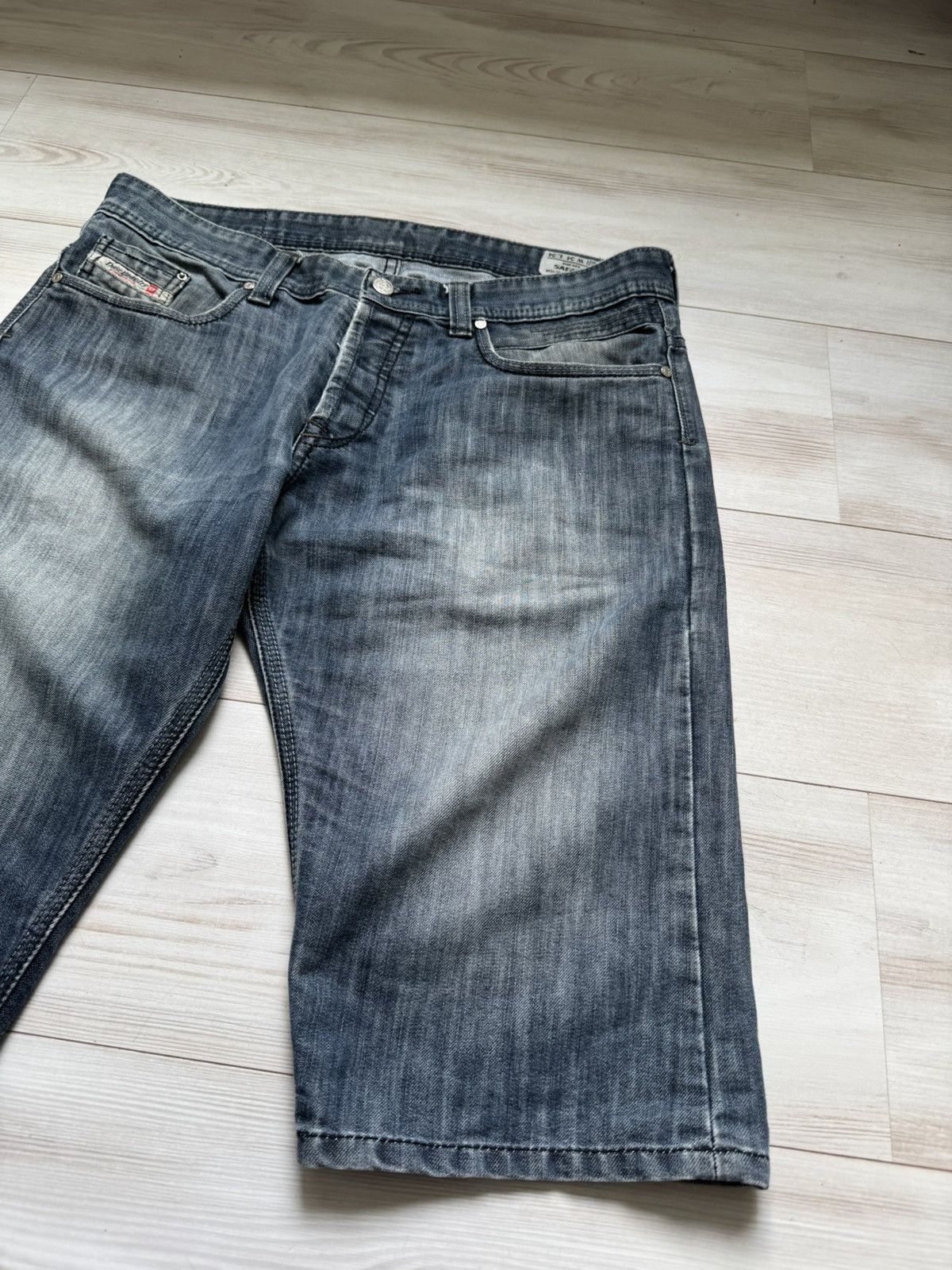 Diesel Diesel made in Italy denim shorts streetwear designer style Size US 33 - 3 Thumbnail