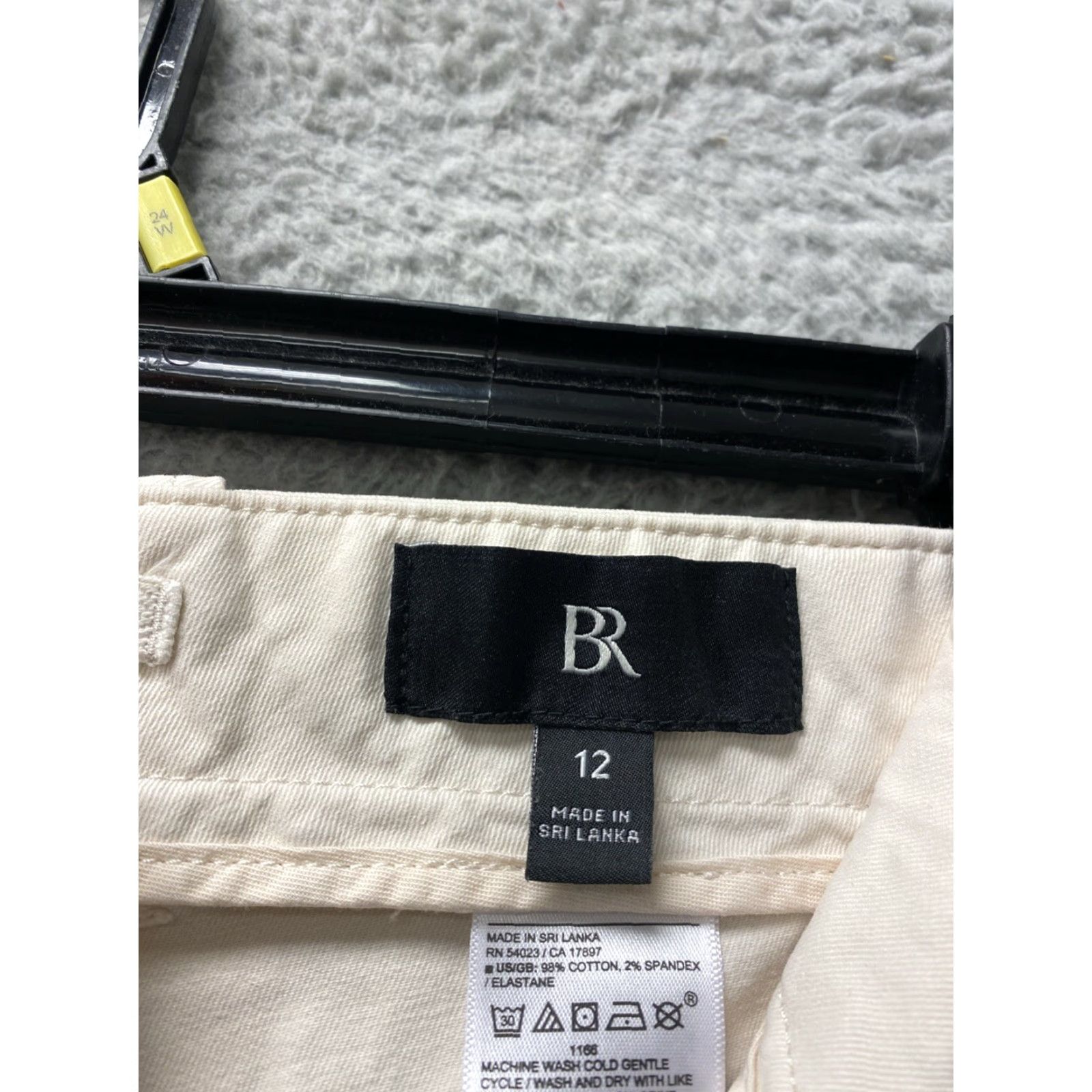 Gap GAP Cargo Pants Women Size 12 Beige High Rise Straight Leg Casual Size 34" / US 12 / IT 48 - 4 Thumbnail