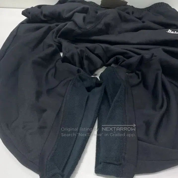 Balenciaga Balenciaga Black Logo Embroidered Sweatpants. Size US 26 / EU 42 - 6 Thumbnail
