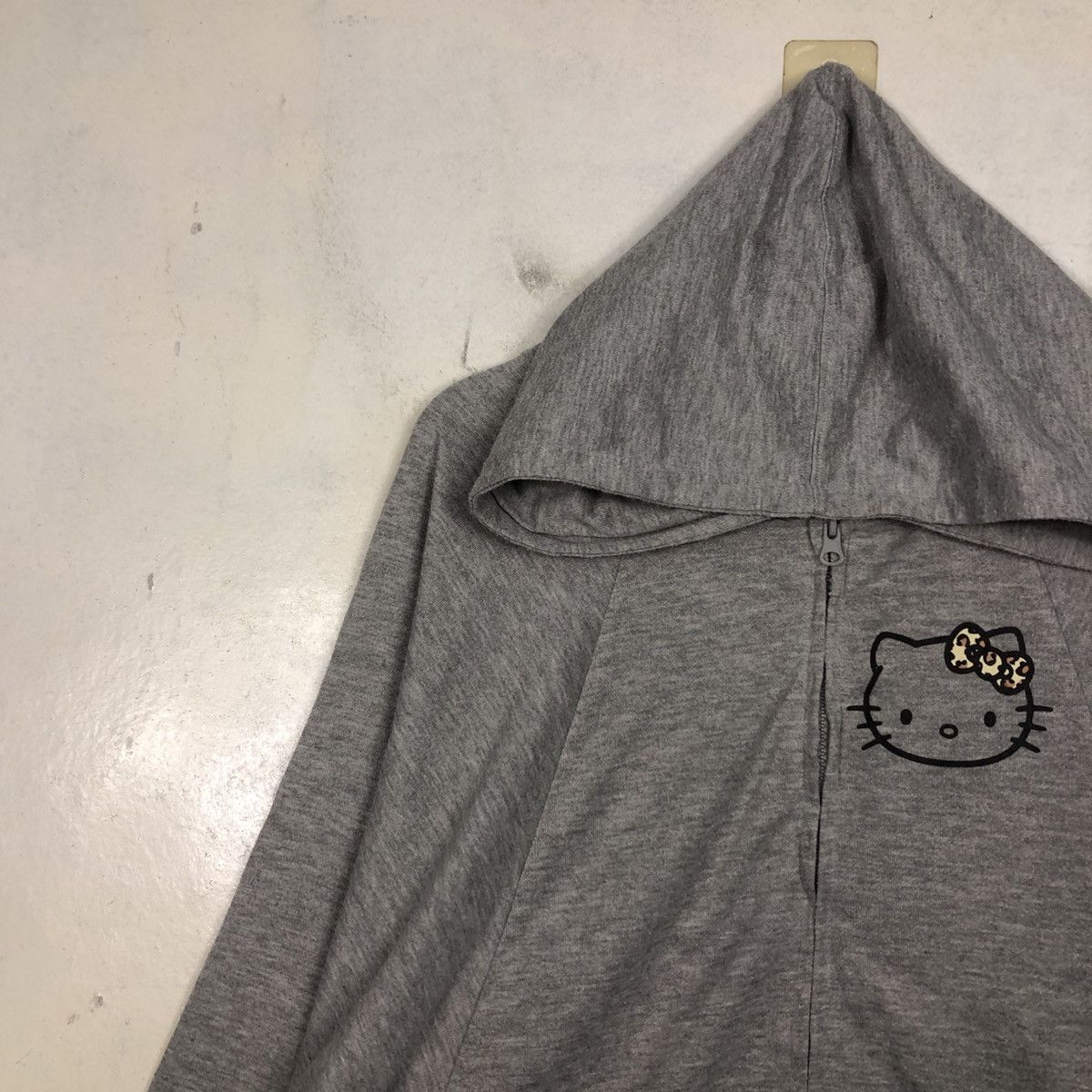 Japanese Brand 📌Zipper Jacket Sweater Hoodie Hello Kitty Cartoon Big Logo Size US L / EU 52-54 / 3 - 9 Thumbnail