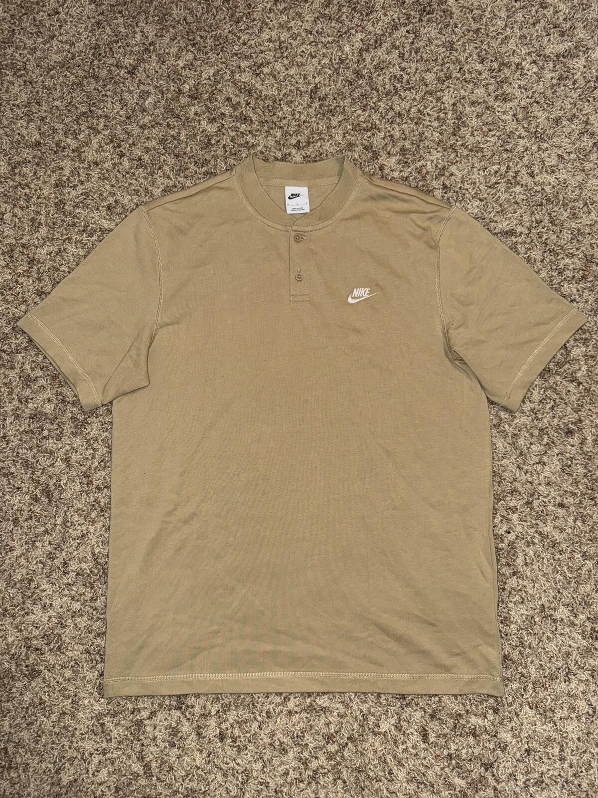Nike Nike Club Men's Short-Sleeve Henley Sample Sample Size US M / EU 48-50 / 2 - 1 Thumbnail