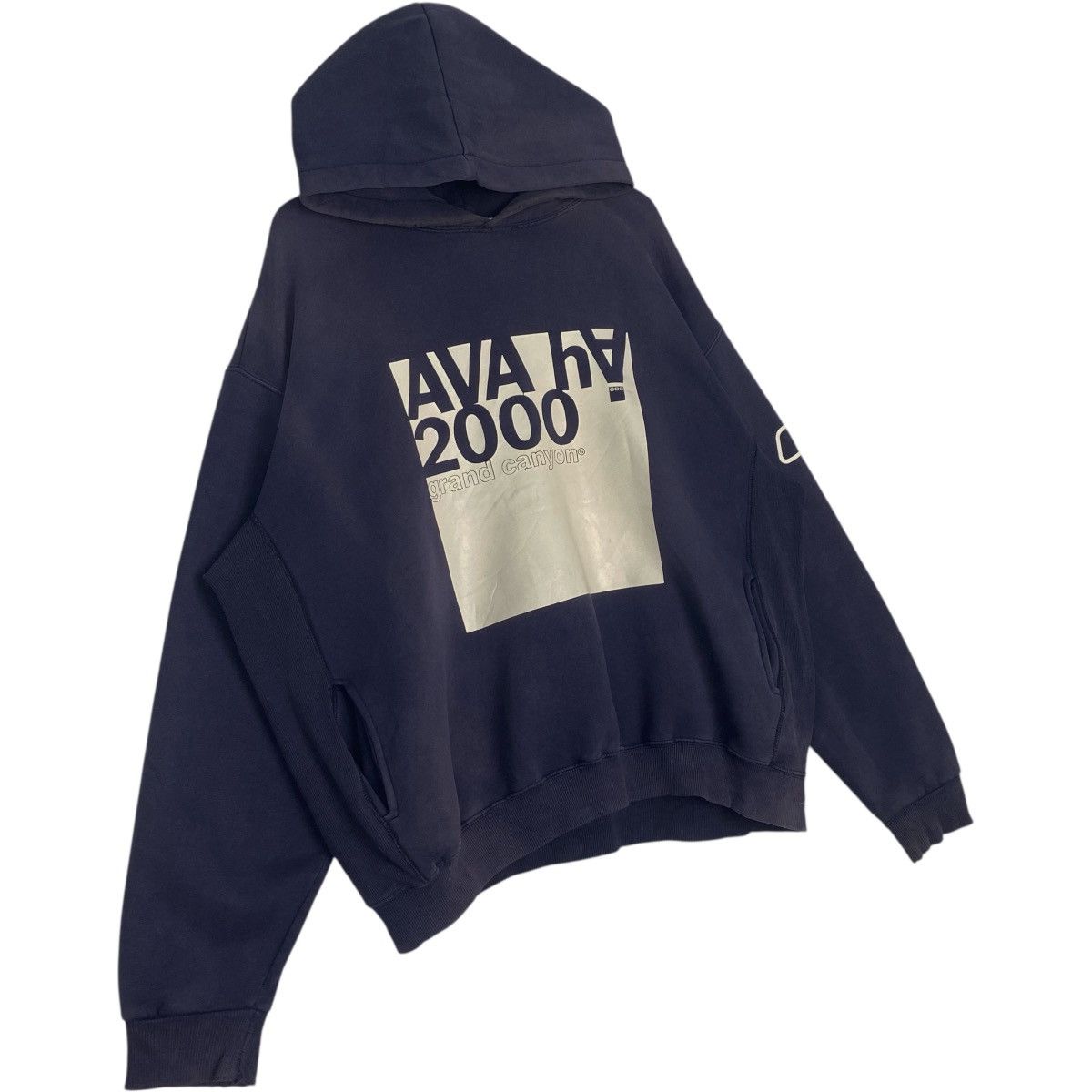 Vintage Vintage 2000 Grand Canyon Japan Hoodie Sweater Blue Size XL Size US XL / EU 56 / 4 - 3 Thumbnail