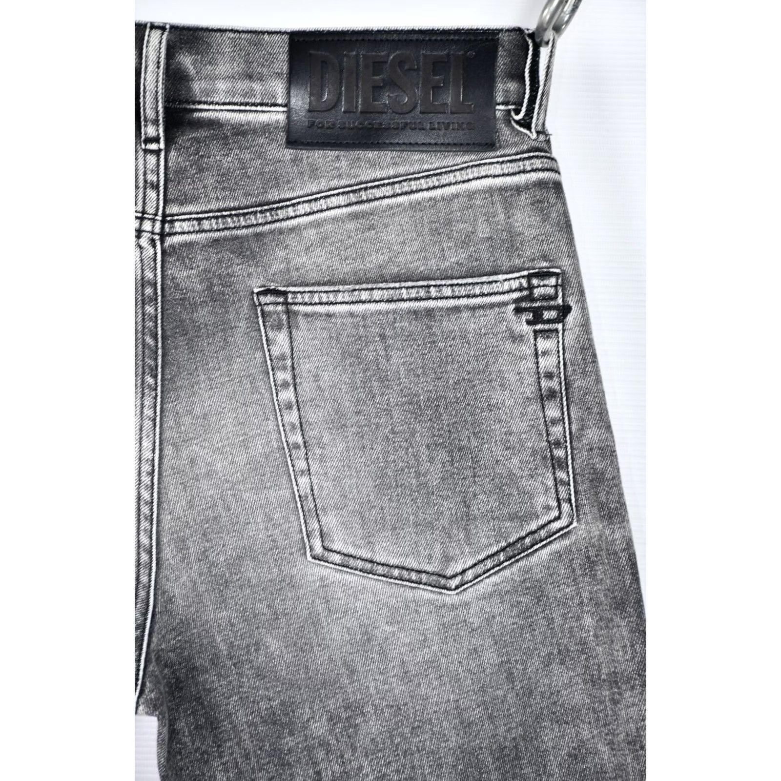 Diesel DIESEL D-STRUKT SLIM 009KA STRETCH JEANS W30/L32 MEN GRAY 88% COTTON 11% POLYESTER 1% ELASTANE Denim Slim Jeans Size US 30 / EU 46 - 5 Thumbnail
